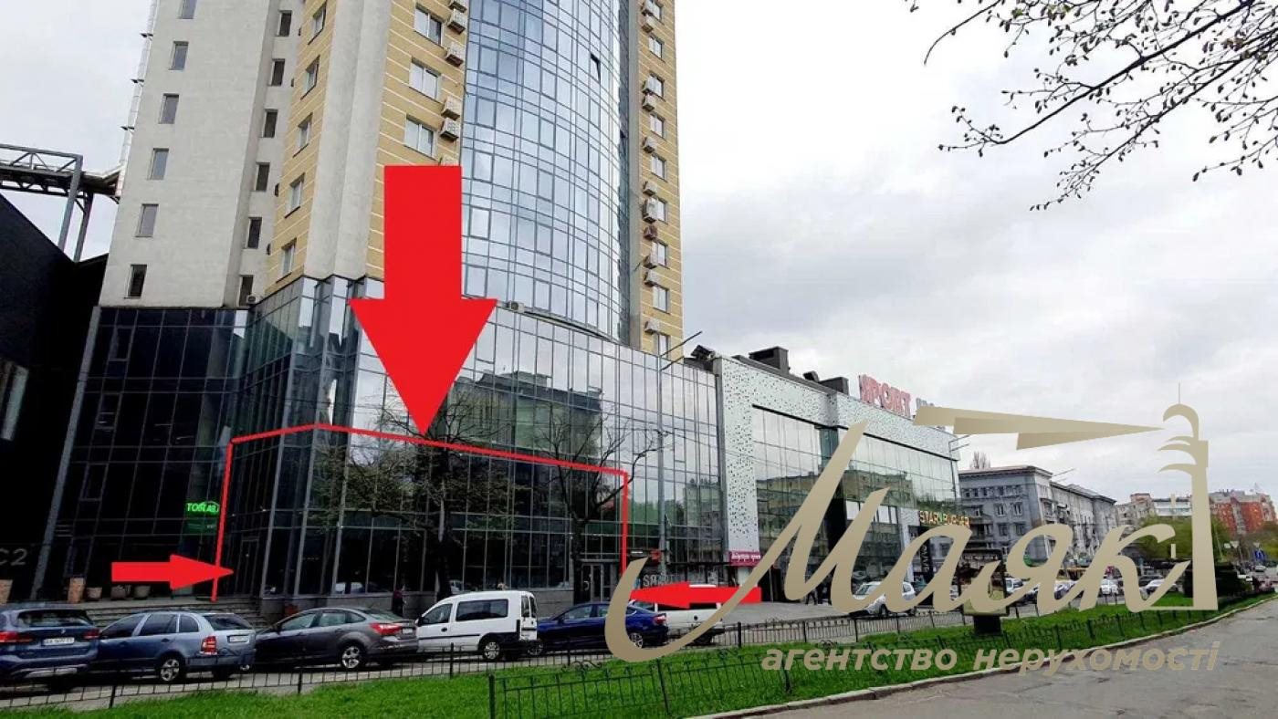 Оренда фасаду 156 м2 (2 поверх) на КПІ, Smart Plaza Politech