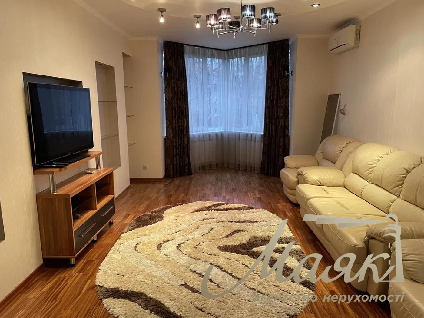 Оренда 3к квартири (102 м²) на вул. Салютна 1б, Нивки