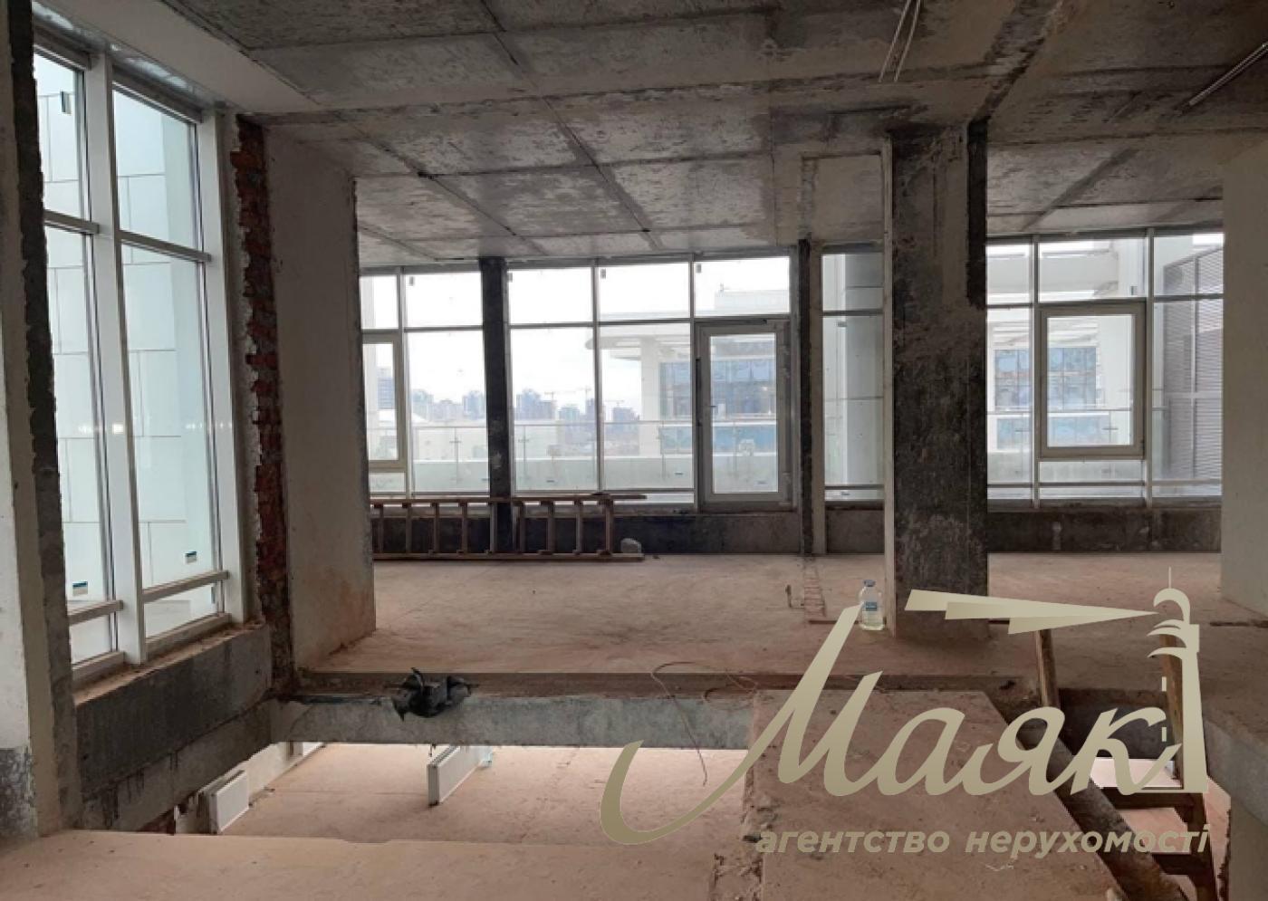 Продаж 7-к квартири 325 м2 у ЖК "БУЛЬВАР ФОНТАНІВ", вул. Саперне поле 3, м. Київ