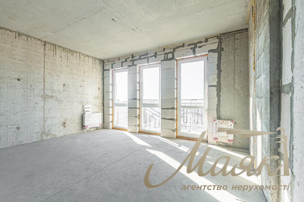 Продається дворівнева квартира в ЖК Кришталеві джерела