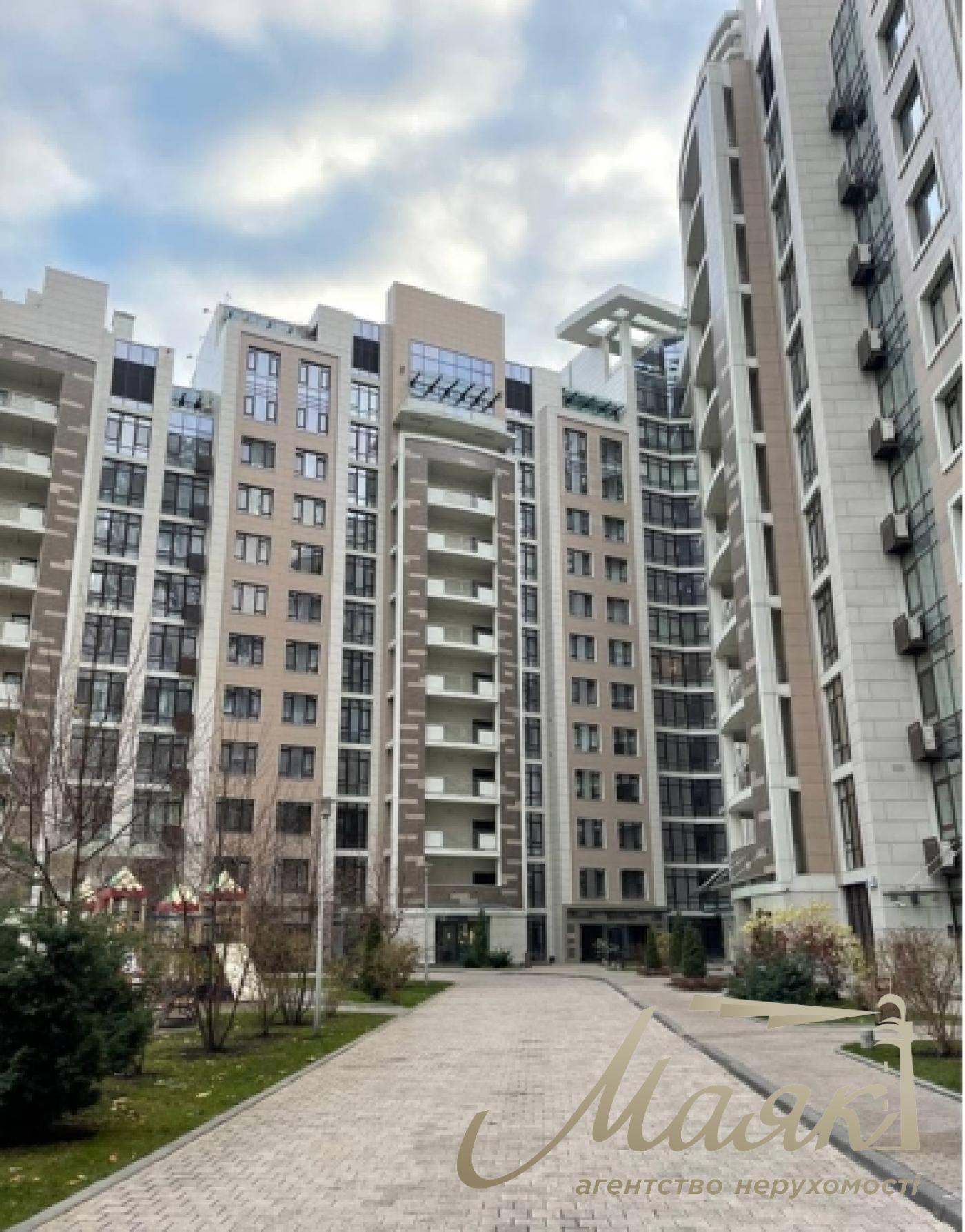 Продаж 7-к квартири 325 м2 у ЖК "БУЛЬВАР ФОНТАНІВ", вул. Саперне поле 3, м. Київ