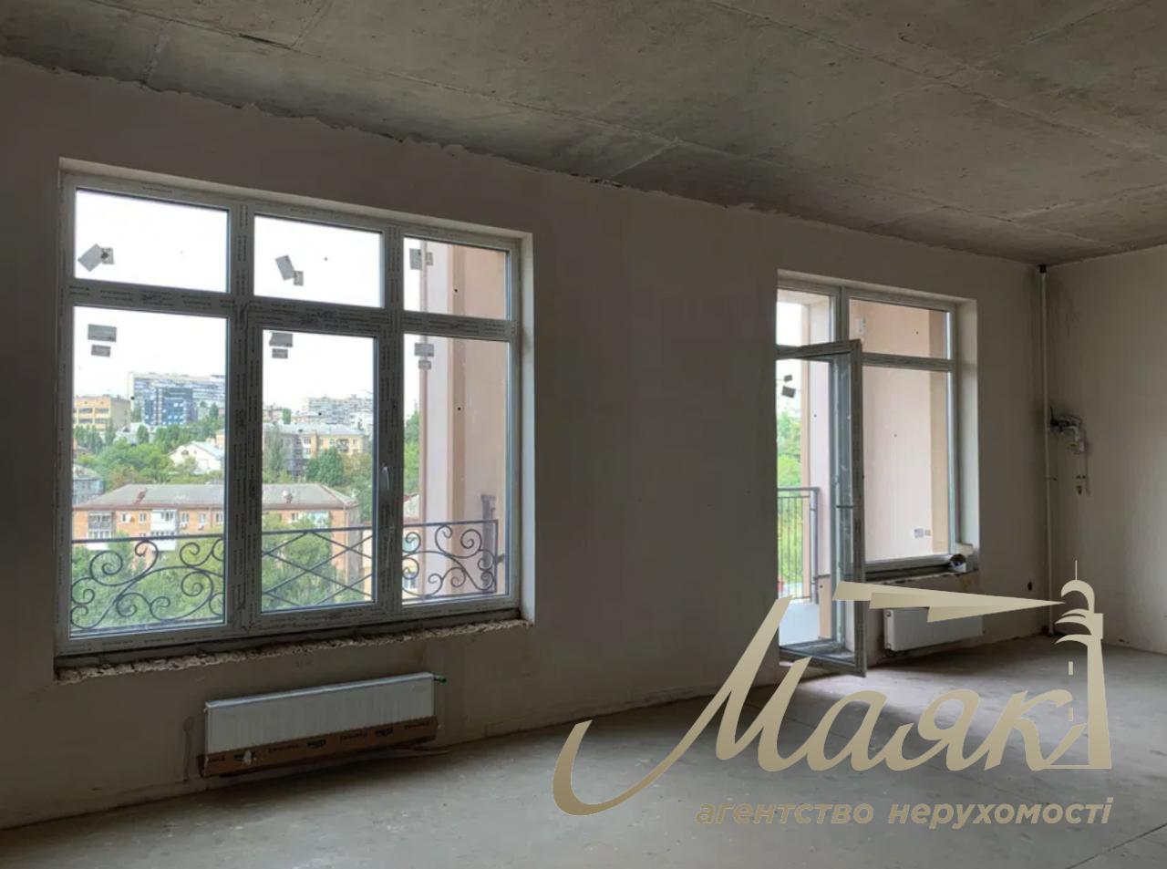 Продається квартира в 52 Перлині (ЖК Печерськ Плаза)