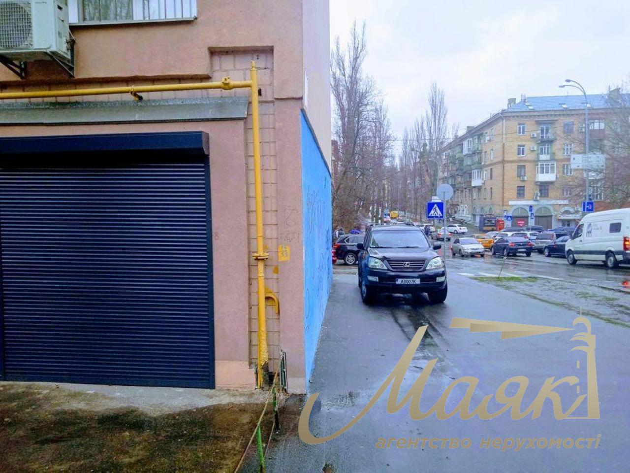 Продається приміщення на Підвисоцького 3а, готовий орендний бізнес Без комісії %