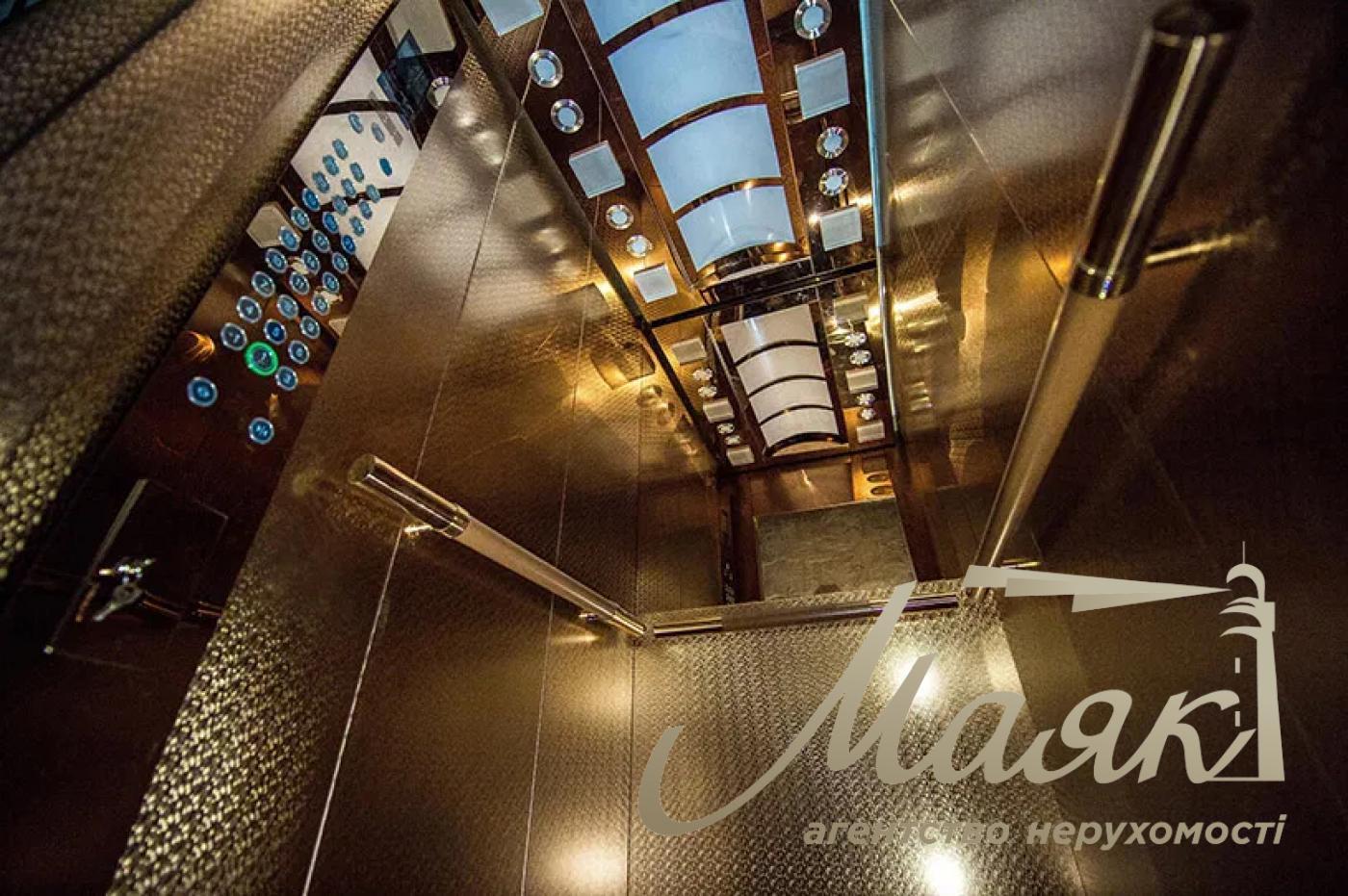 Продається 2 кімнатна квартира на Печерську