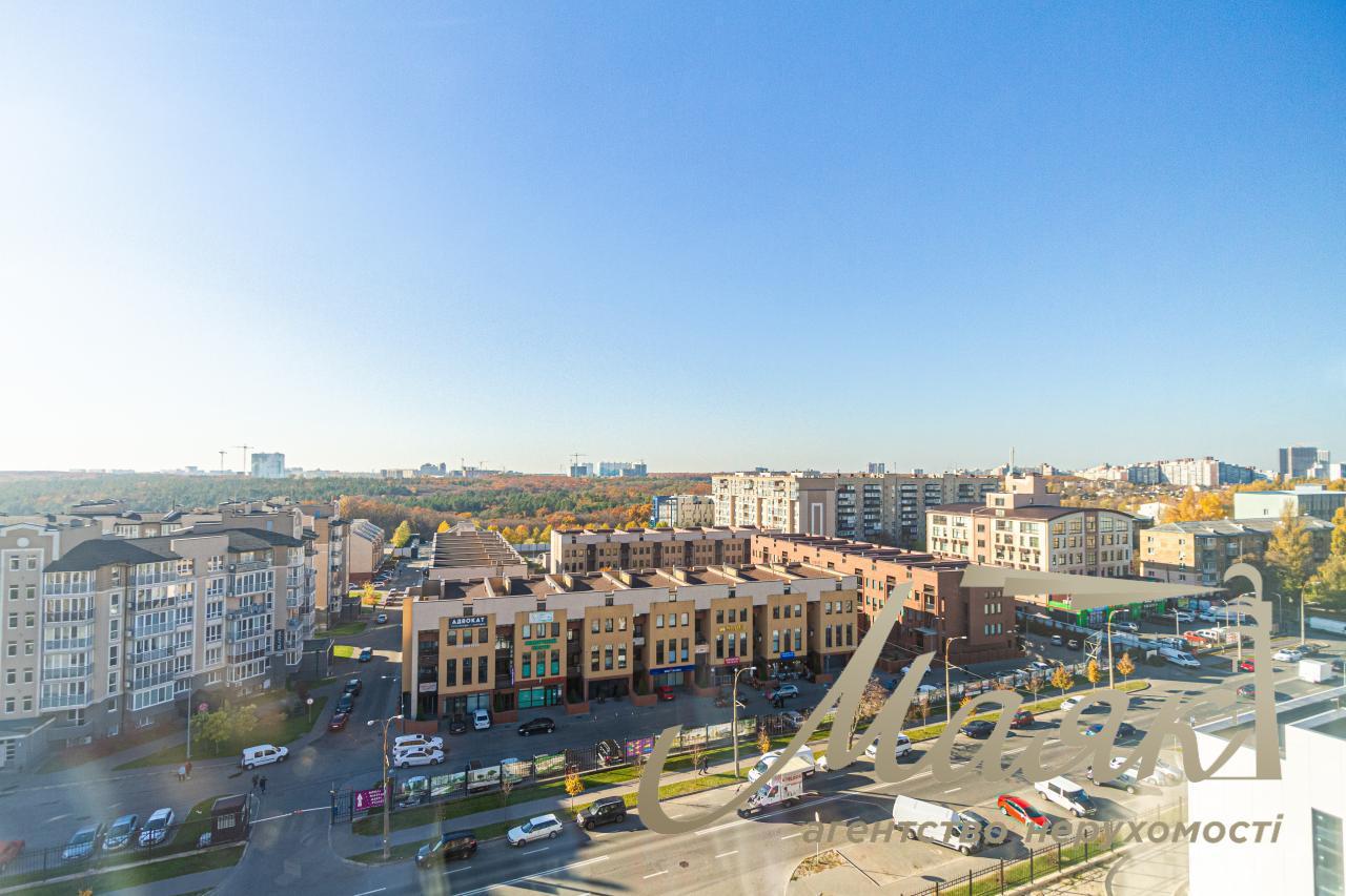 Продається дворівнева квартира в ЖК Кришталеві джерела