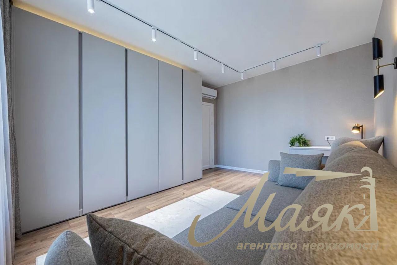 Продажа квартиры в ЖК Новопечерская Башня, 86 м2