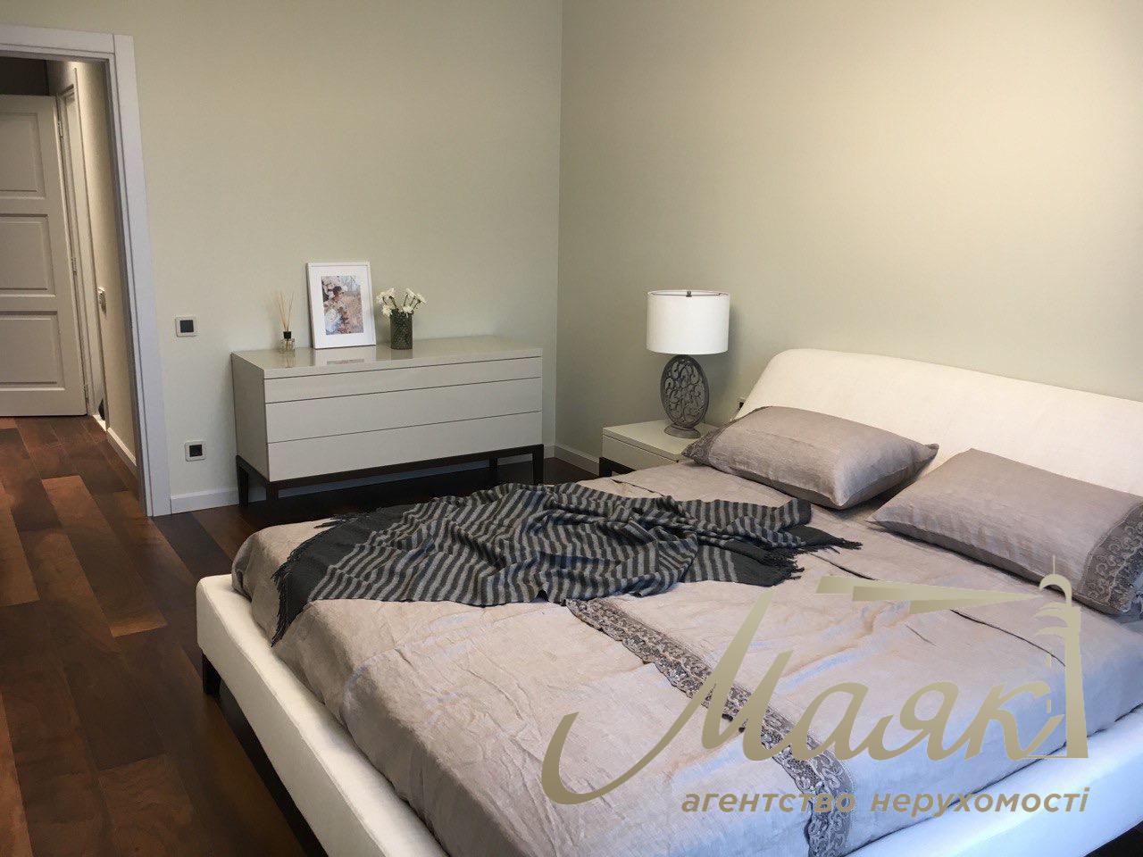 Продаж 2-ох кімнатної квартири в ЖК Бульвар Фонтанів