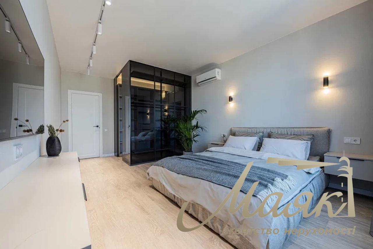 Продажа квартиры в ЖК Новопечерская Башня, 86 м2