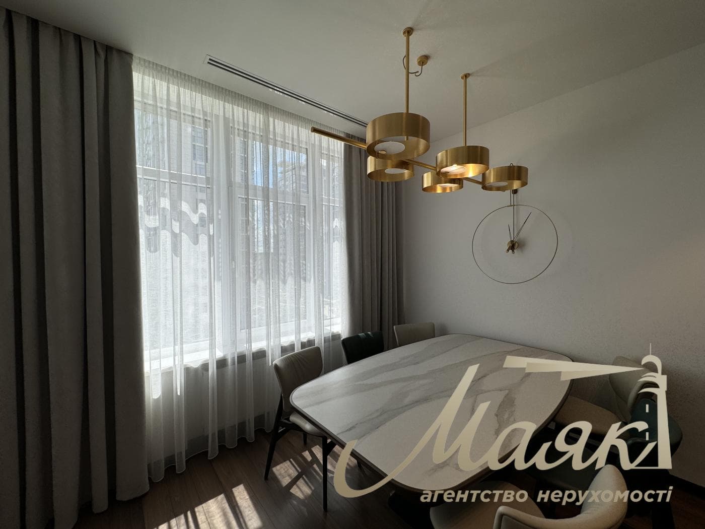 Продажа 3к квартиры 150м2 в ЖК Новопечерские липки, Драгомирова 17, Печерск, Киев