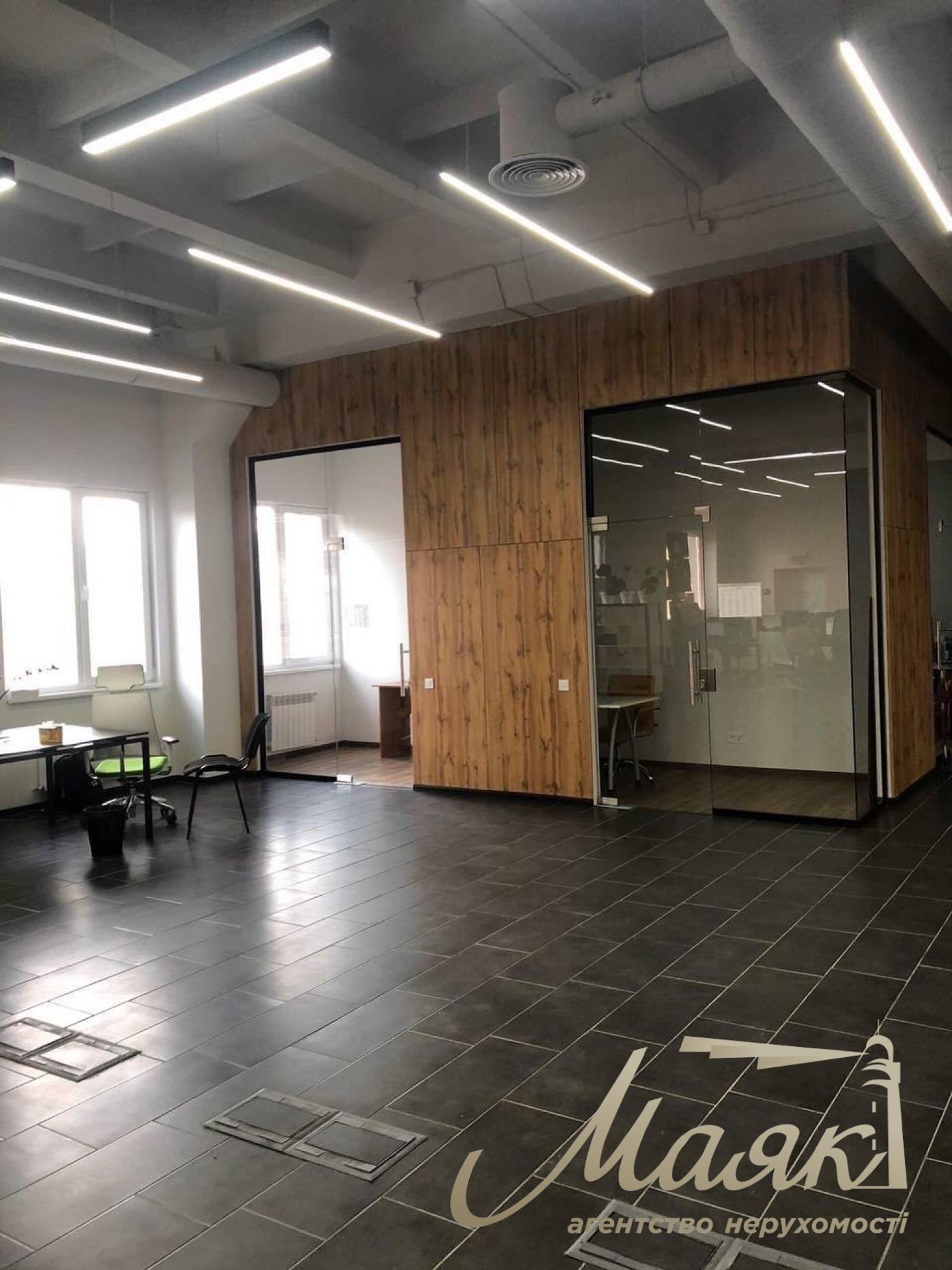 Office for rent 580 sq.m. on Princes Ostrozhskikh str. (Moskovska), 23