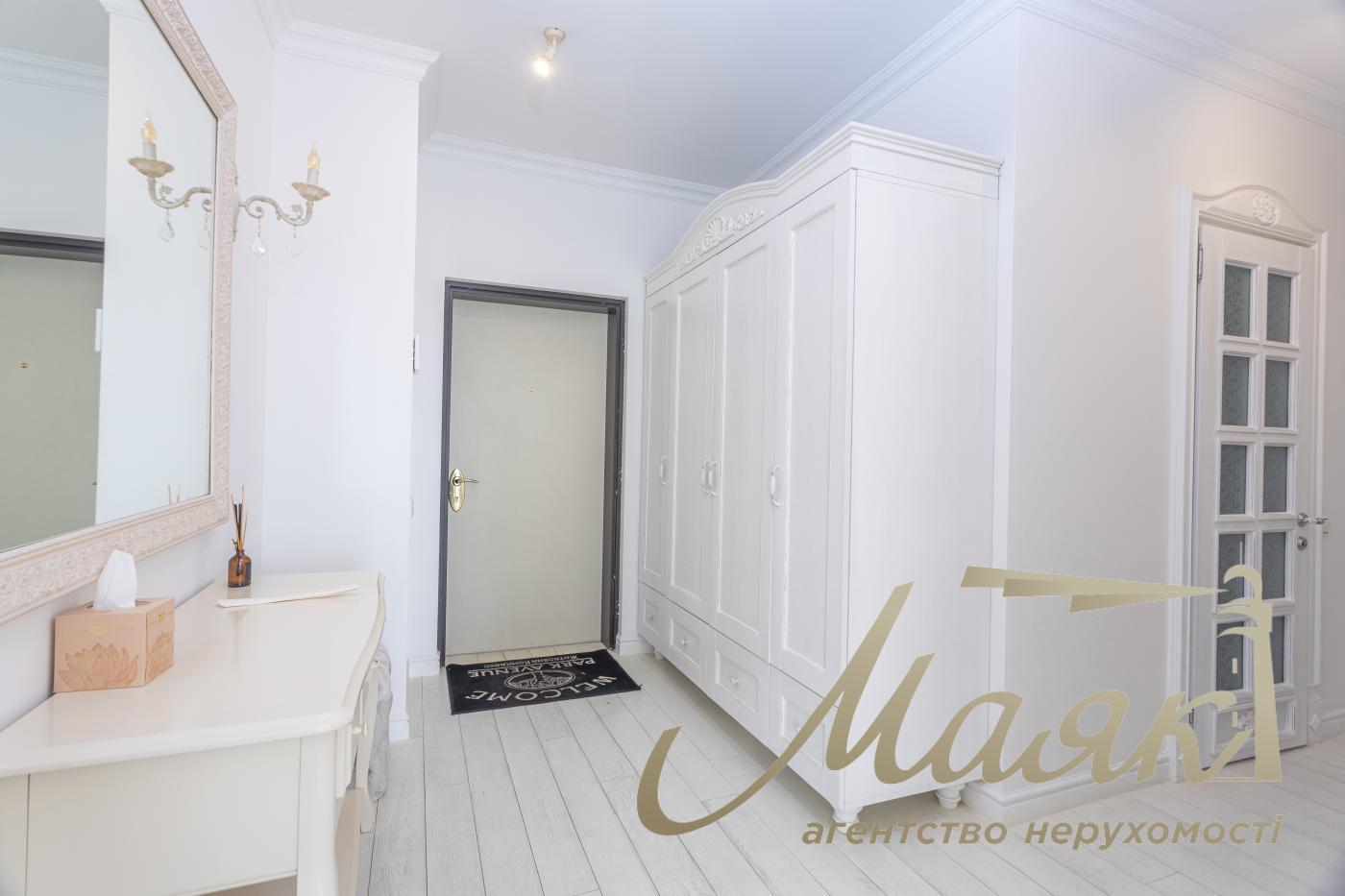 Продаж 3 кімнатної квартири в ЖК Park Avenue, пр-т Голосіївський