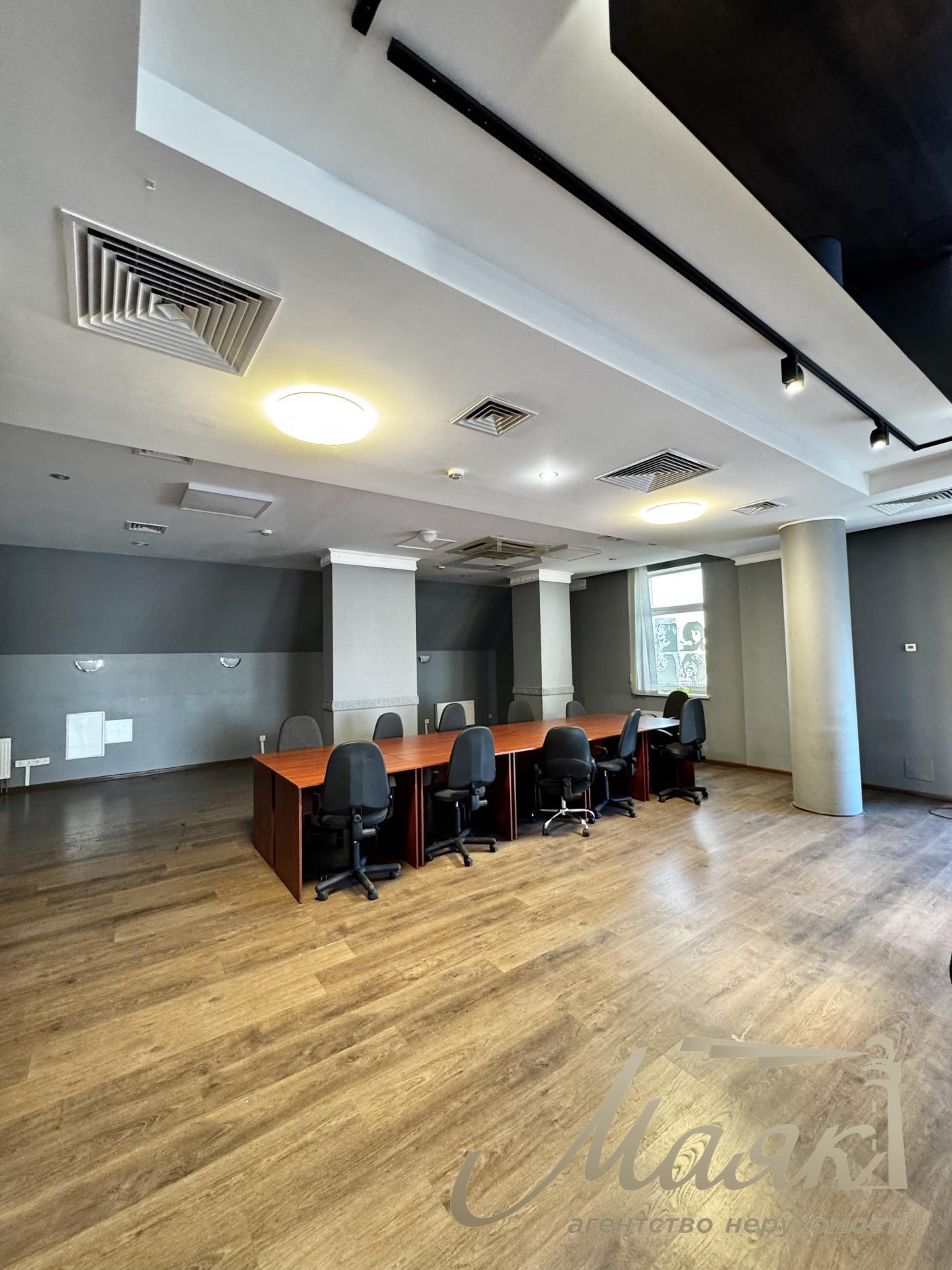 Rent of open-space office 420 sq.m. Business center Sapphire | Pechersk
