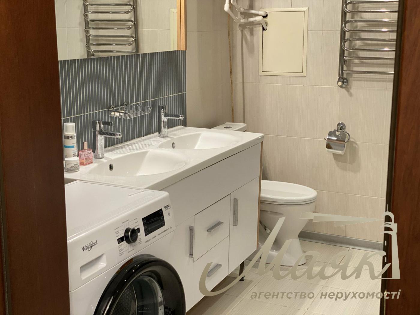 Rent a 3-room apartment in the residential complex Botanic Towers