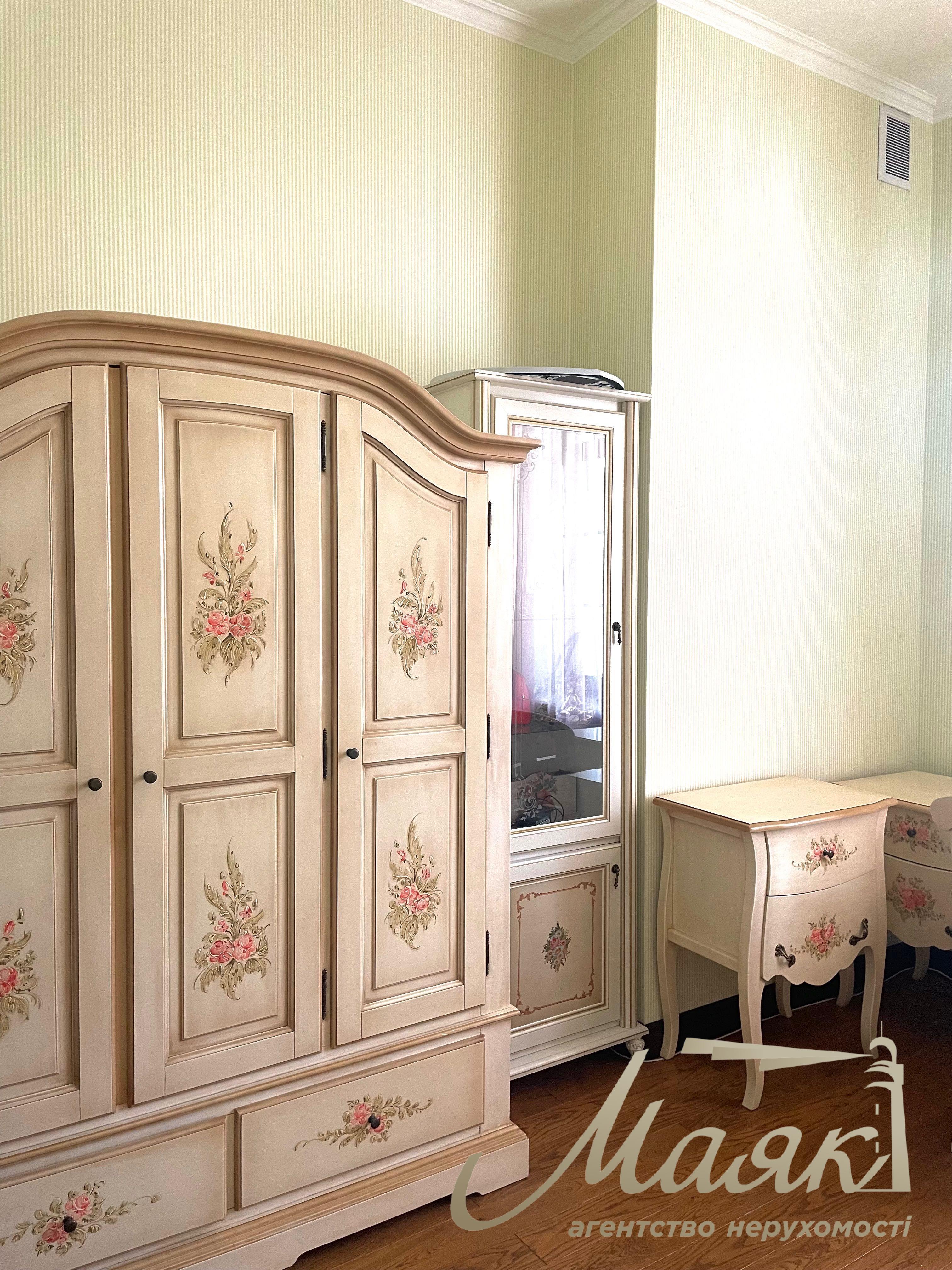 Оренда будинку 420м2 біля води, 9 км дамби, закритий КМ у с.Конча Заспа/Козин, Обухівський напрямок.