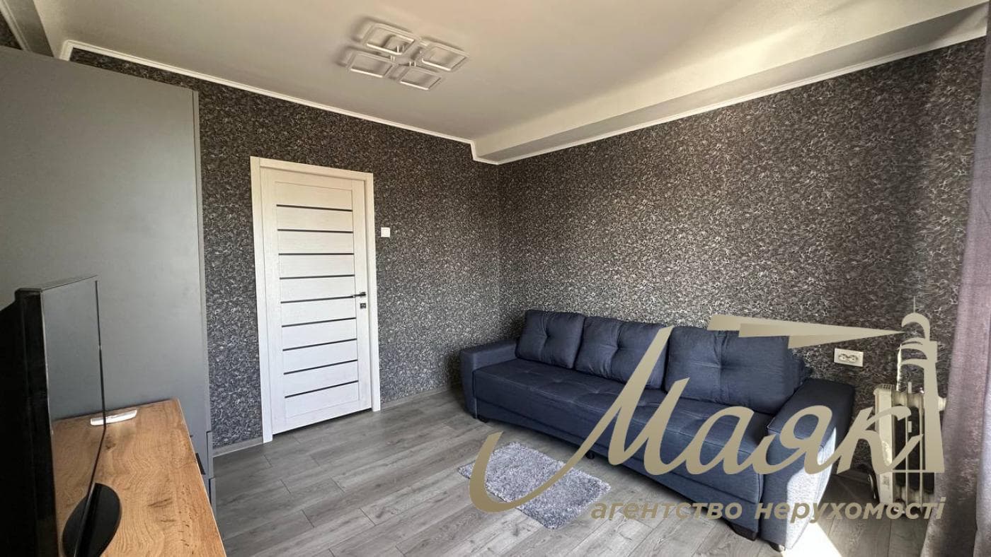 Продажа 3-комнатной квартиры Харьковское шоссе 21/1, Дарницкий район