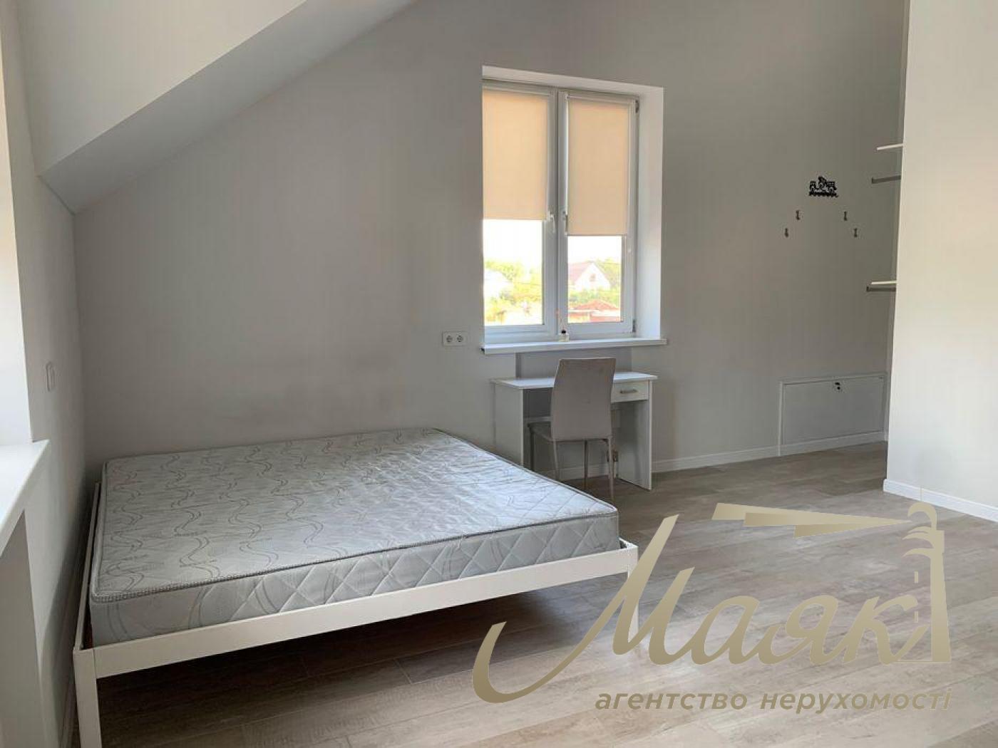 Продажа 2х-этажного таунхауса 150м2 в с.Вита литовская (Чапаевка) Голосеевский район, Киев/Козин