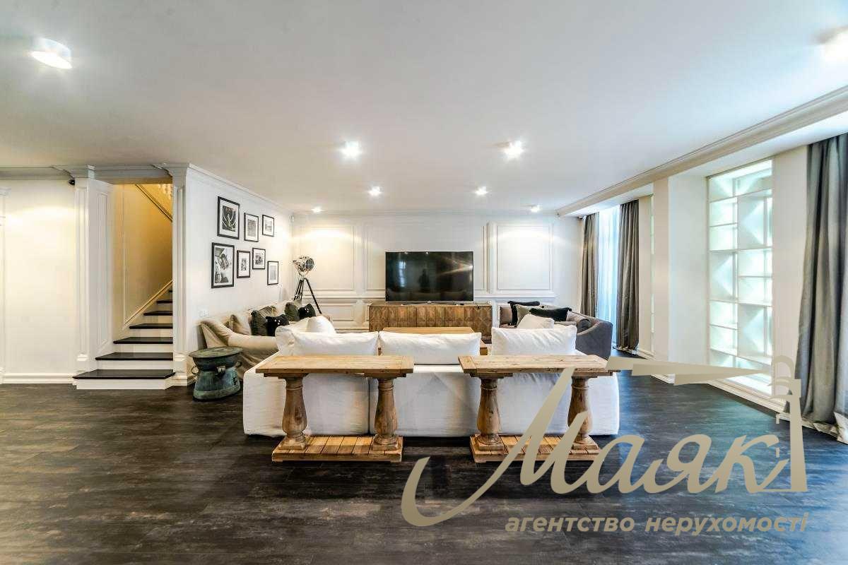 For sale 9-room penthouse with terrace in LCD "Novopecherskie Lipki", Pechersky district, Kiev, 660 m²