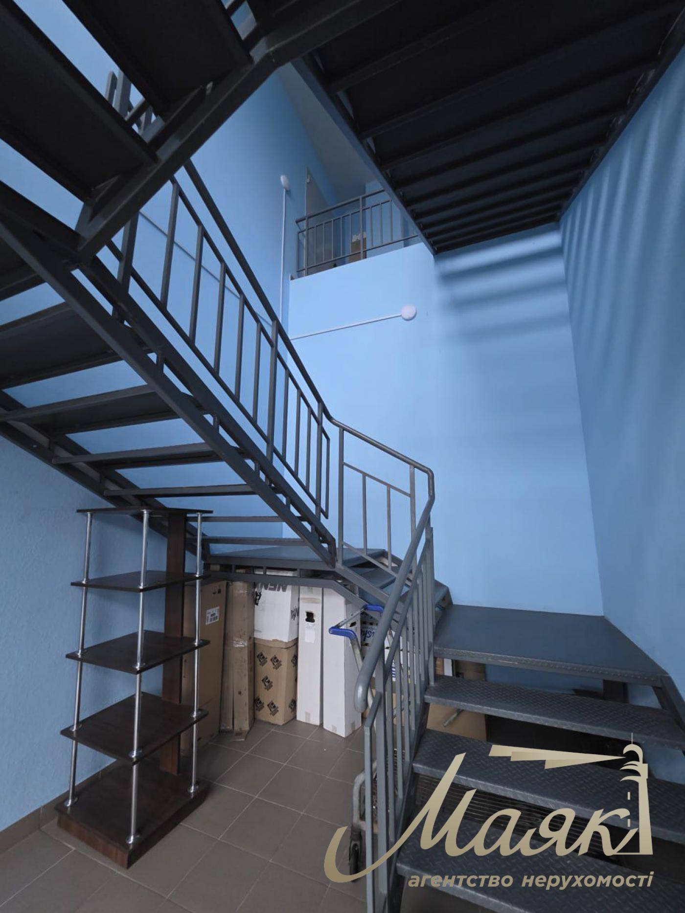 Commercial lease 112m2, Residential Complex Swan