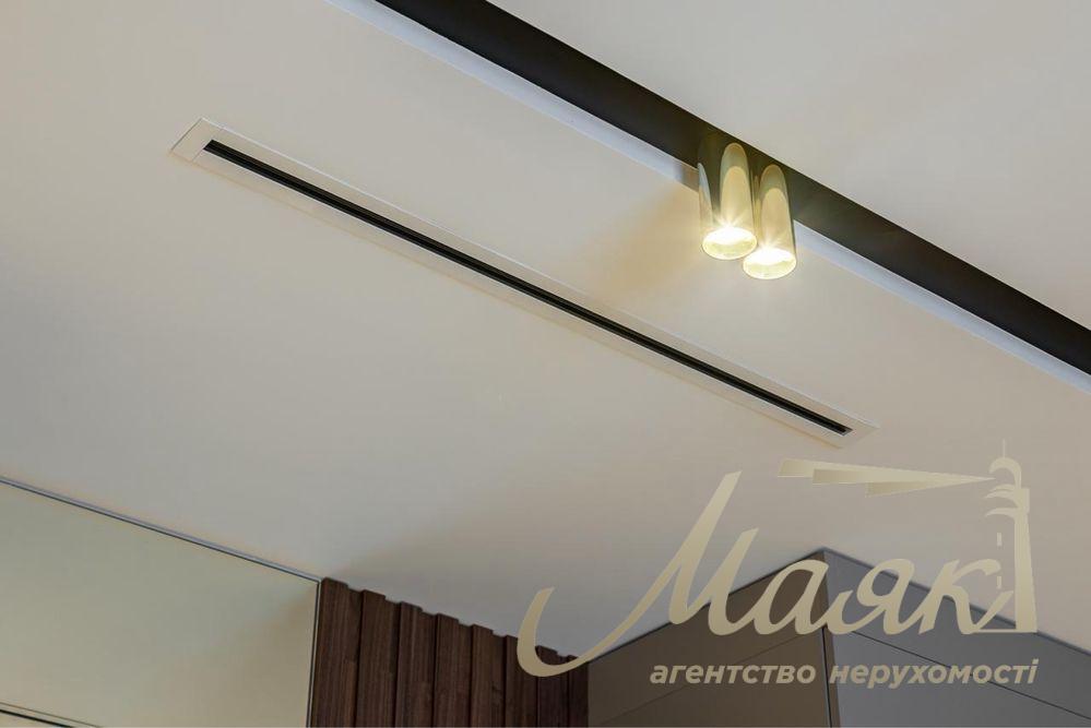 Продаж преміального будинку 210м2 в с. Хотів, поруч Київ, Святошинський район