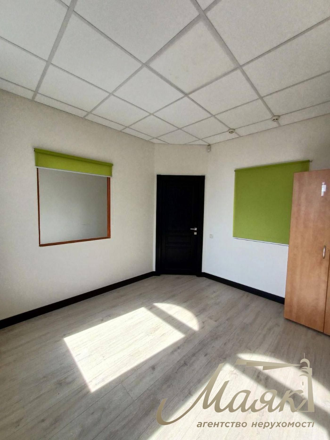 Аренда офиса 340м2  ул. Спасская, Подол, Киев