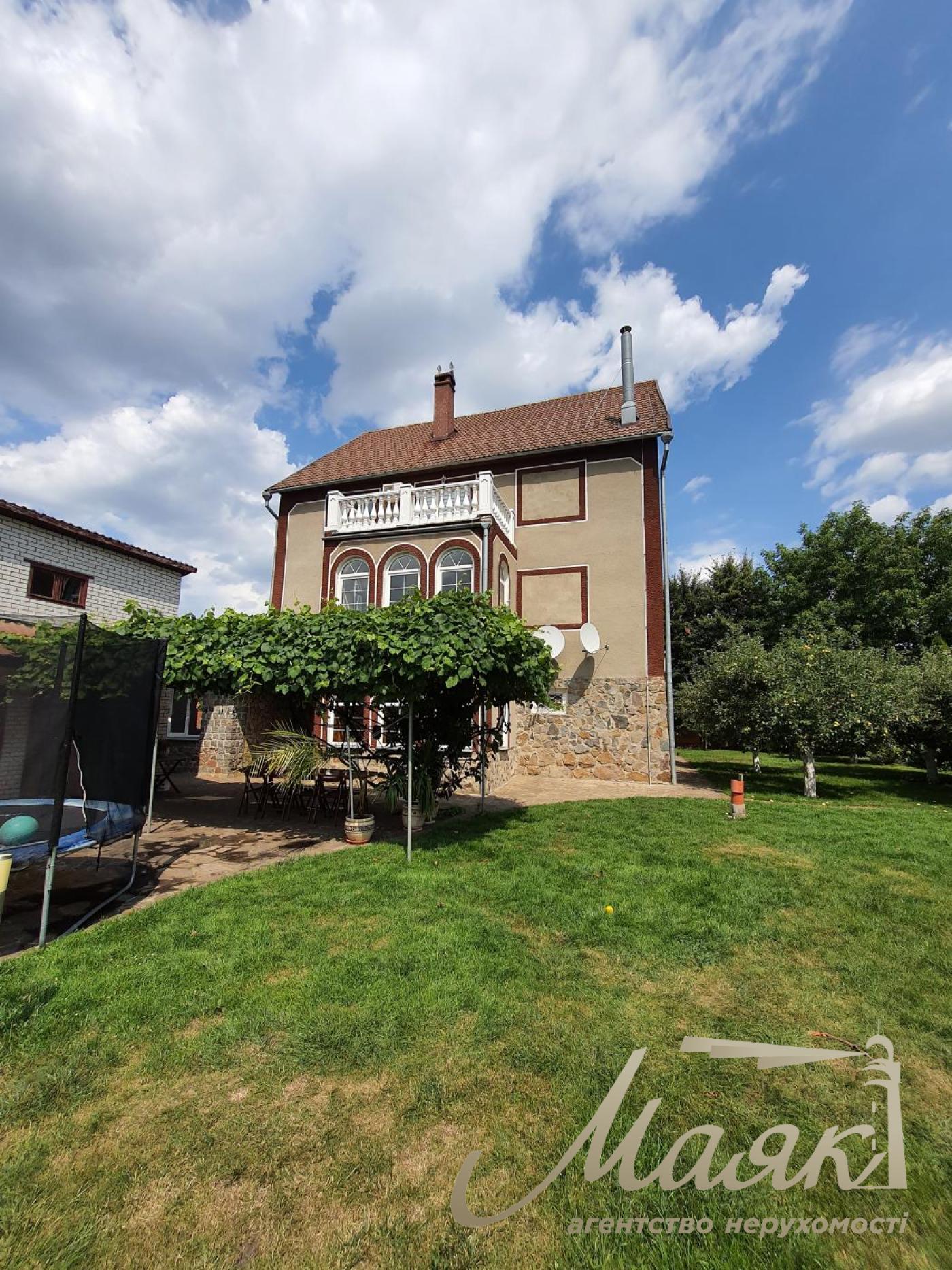 Продаж будинку 550м2 у с. Крюківщина, під Києвом