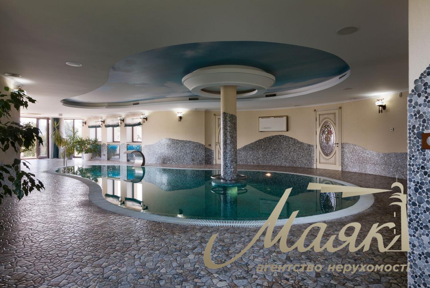 Продається резиденція в котеджному містечку "Конча - Заспа Озерна"