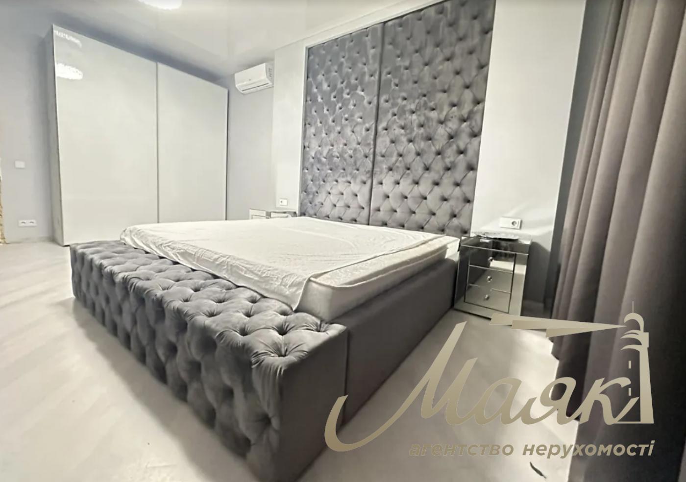 Продаж 2-кімнатної квартири вул. Павлівська, Солдатська Слобідка