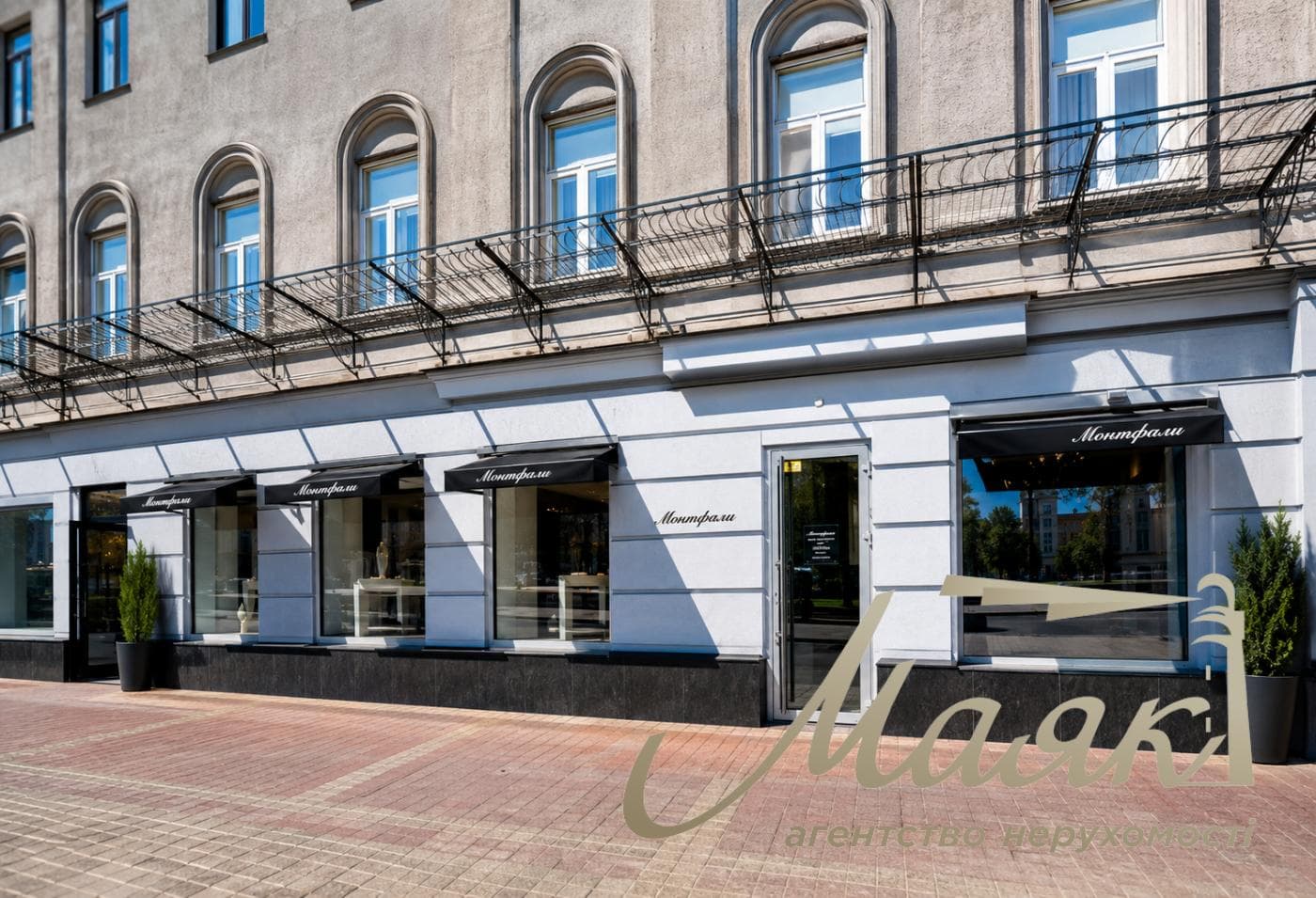 Оренда фасадного приміщення 137 м.кв. Хрещатик, Центр