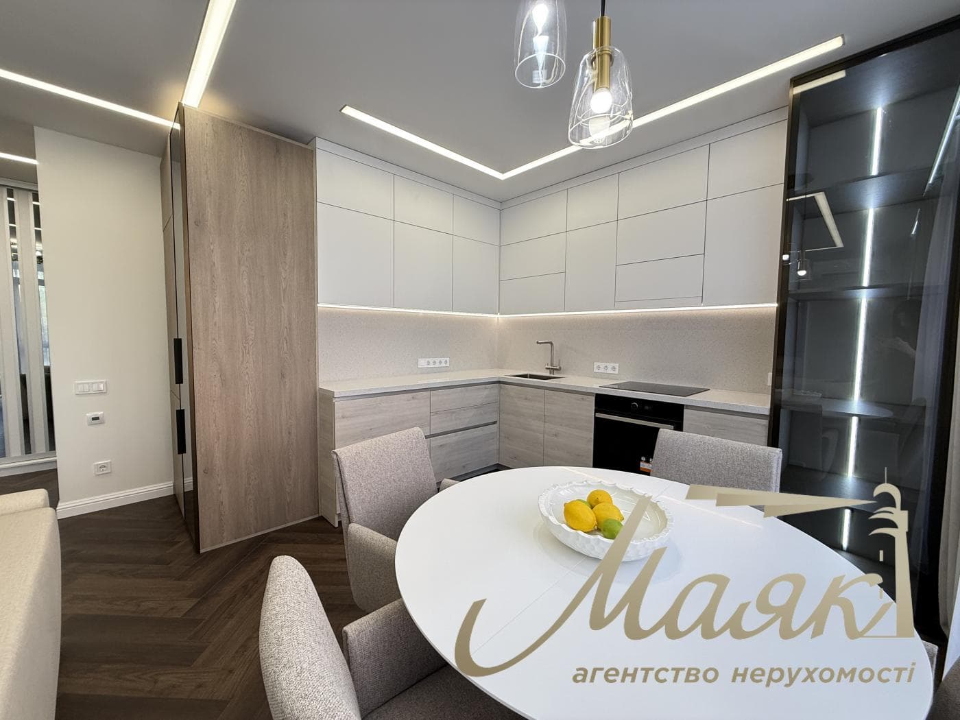 Продаж 4-кімнатної квартири площею 105 м² у ЖК «Французький квартал 2», Печерський район, Либедська