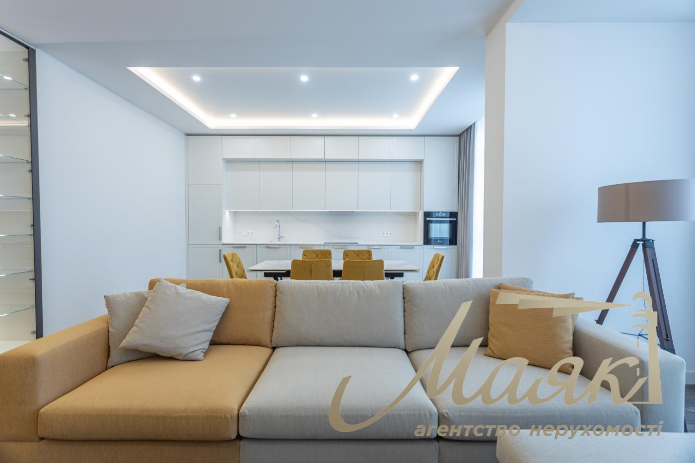 Продаж 4-кімнатної квартири 180 м² в ЖК "Новопечерські Липки", Драгомирова 15Б, Печерський район, Київ.