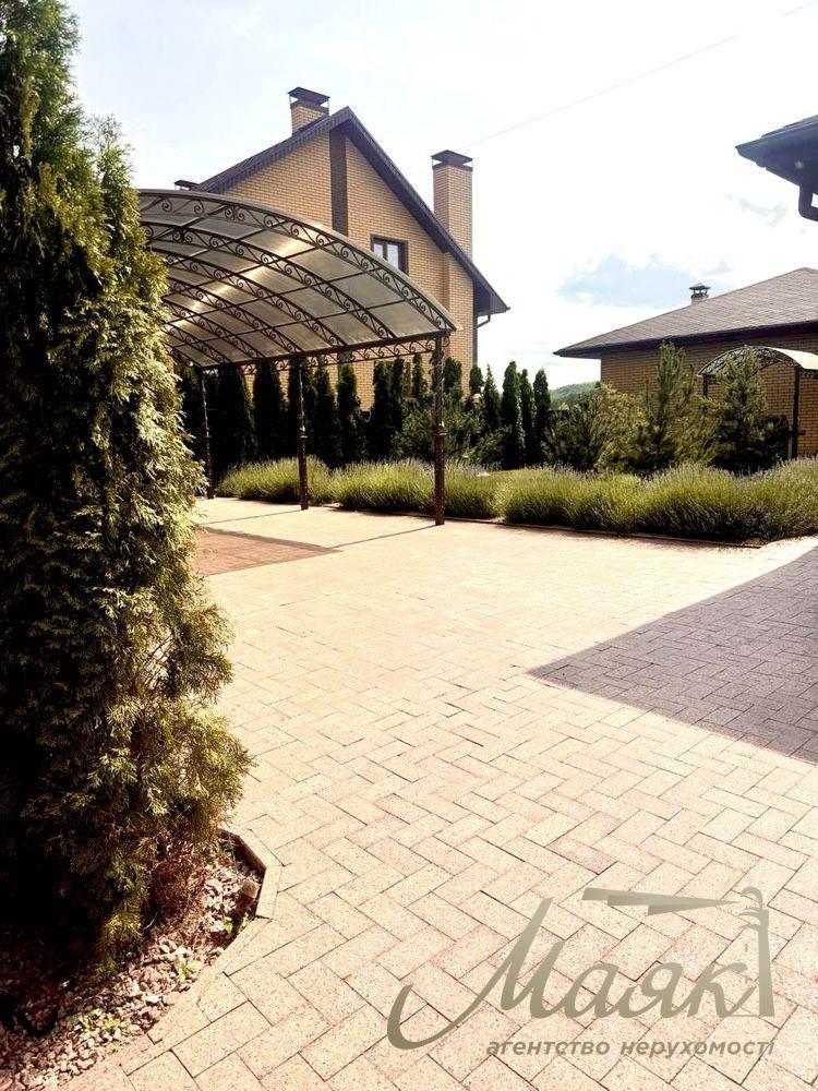 Продаж сімейного будинку 268м2 біля води с. Романків КМ "Розкішне" Київська область, Обухівський напрямок