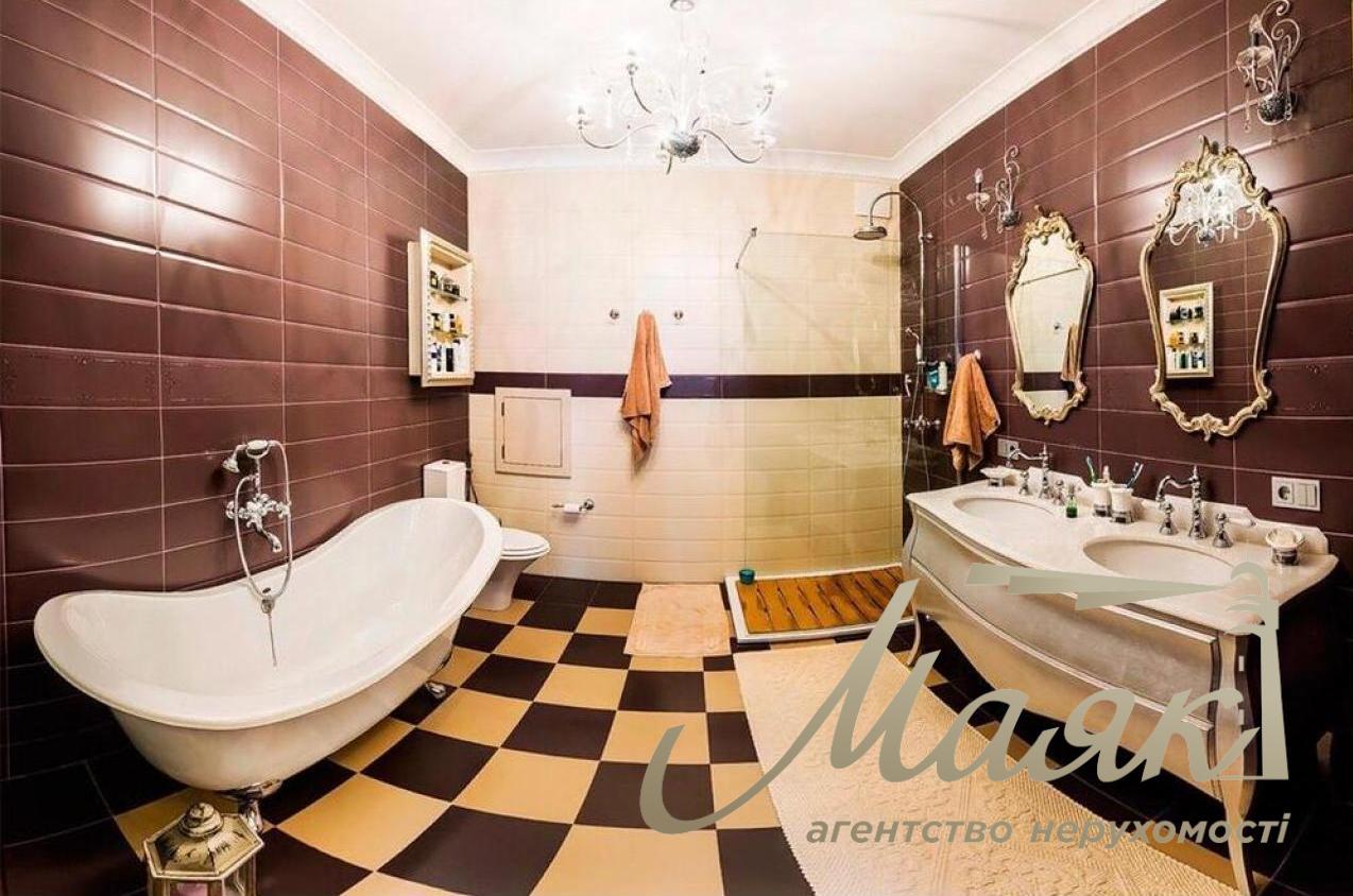 Продаж 3х кімн. квартири 195 м2 в ЖК Липська вежа, вул. Інститутська 18а