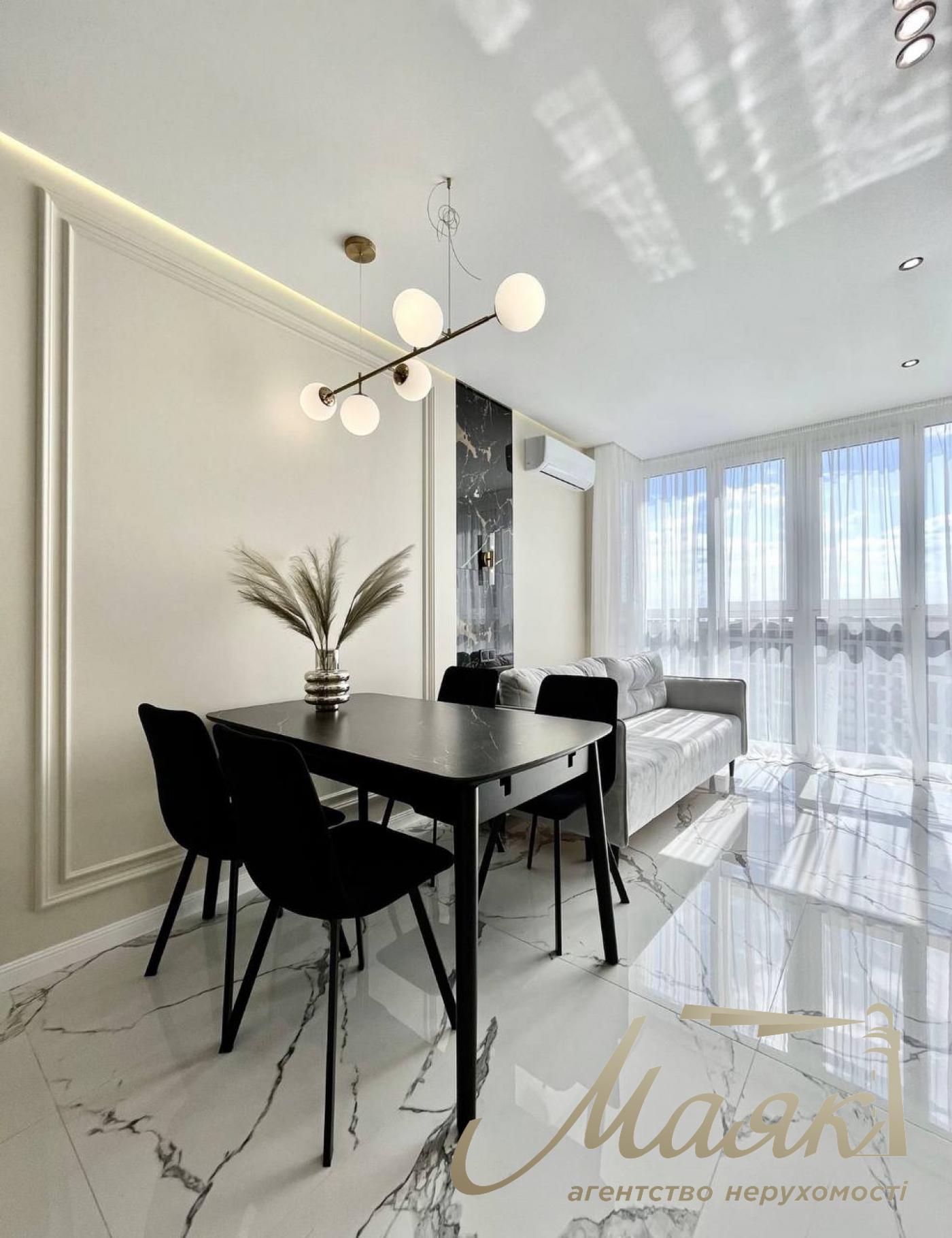 Продаж 2к квартири за переуступкою ЖК Русанівська Гавань, вул. Микільсько-Слобідська