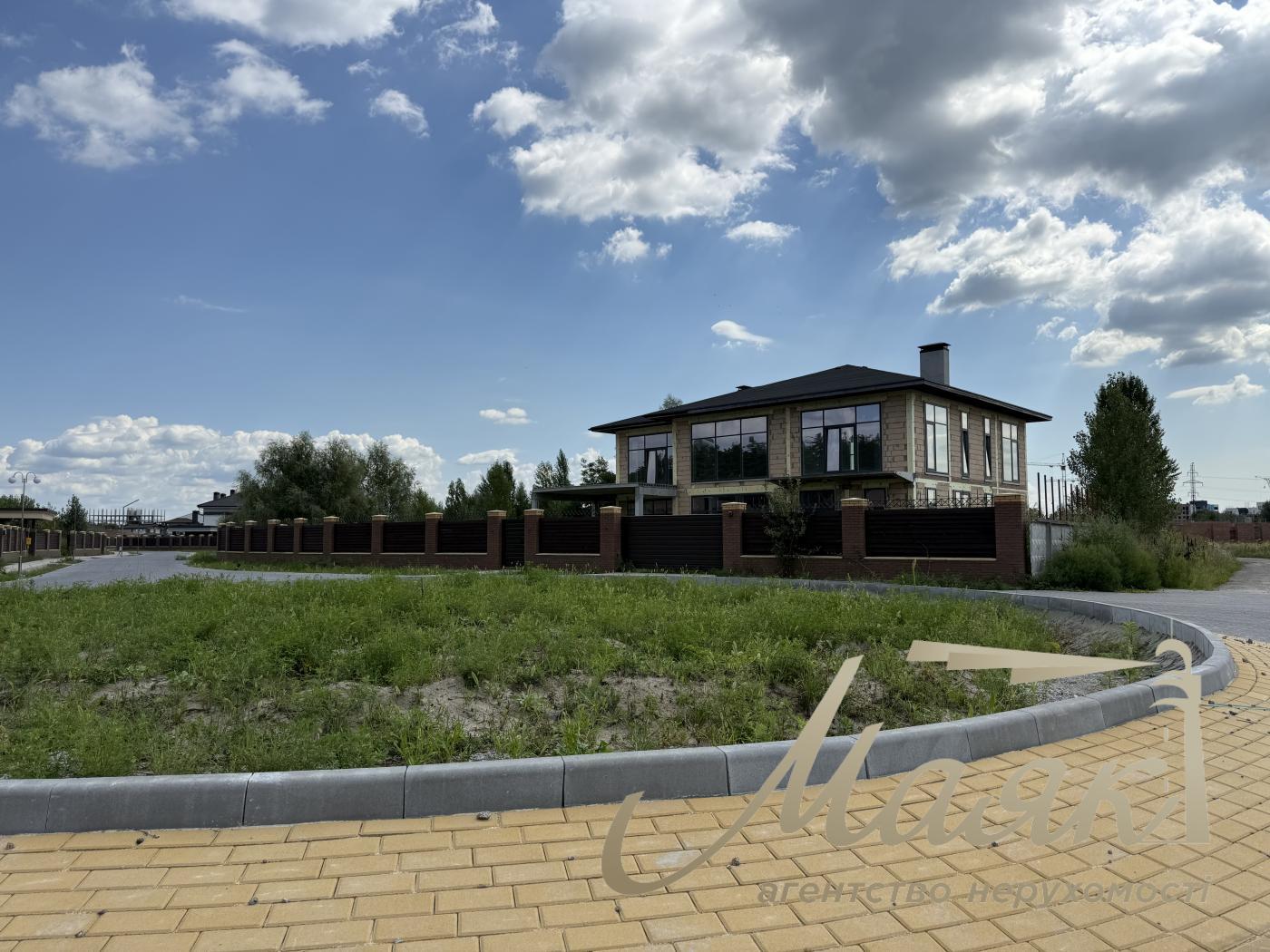 Продажа дома в КГ «Ясный Хутор» — 467 м² с. Ходосовка, терраса, балконы, панорамный вид