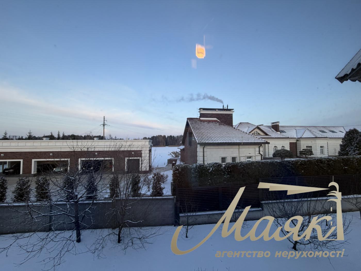 House for rent 300m2 in Kozin village, ulitsa Nova, in Montana Village.