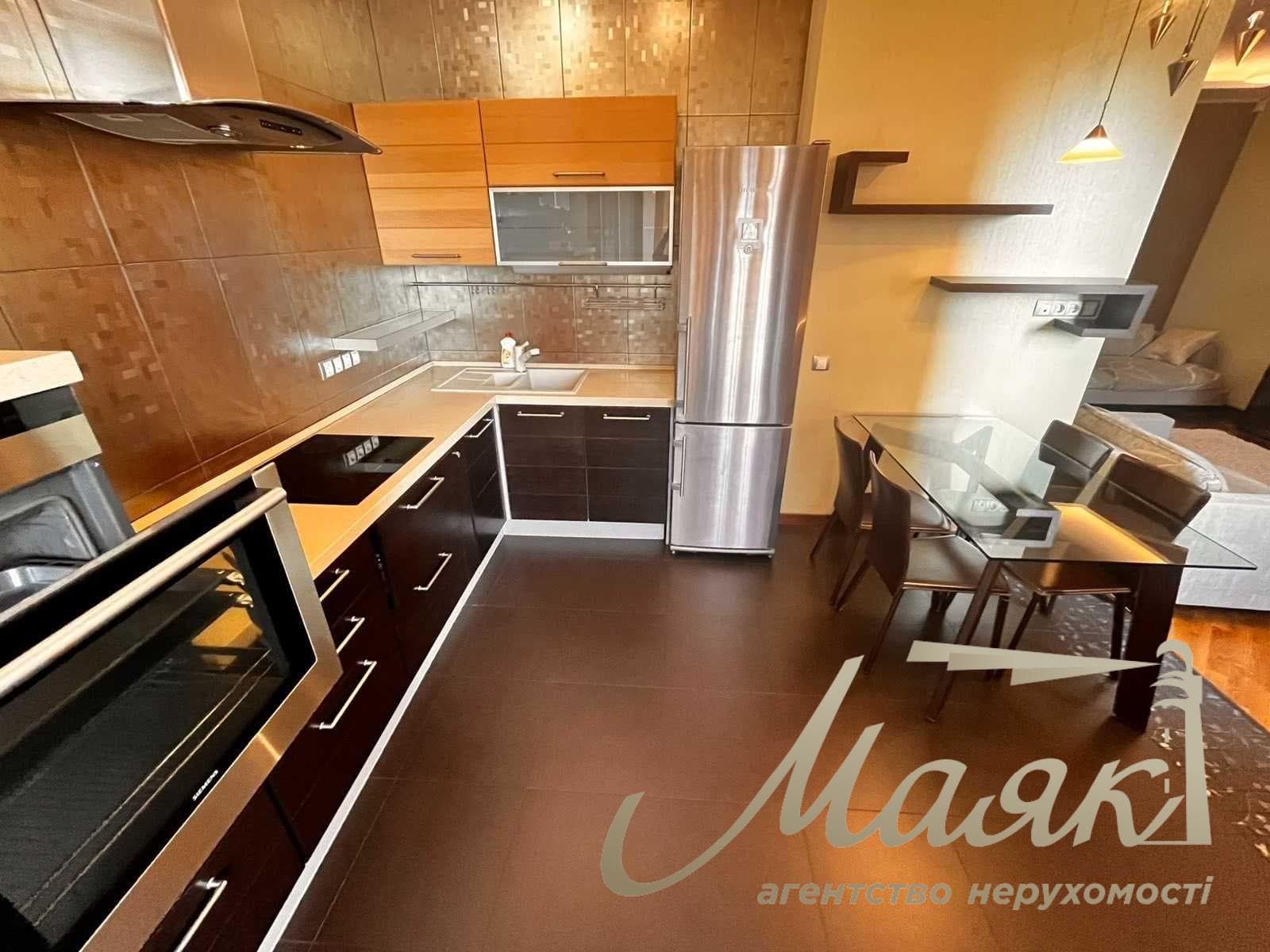 3-Bedroom Apartment for Rent at 6 Ivasyuka Ave., Obolon