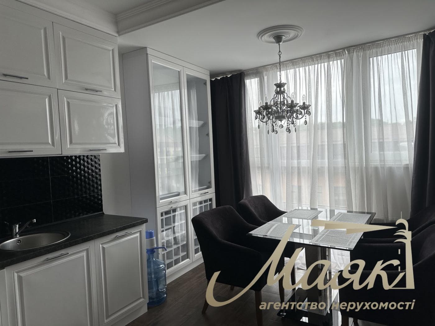 Аренда 1-комнатной квартиры (60м2) в ЖК "Лыбедь" по ул. Малевича 89