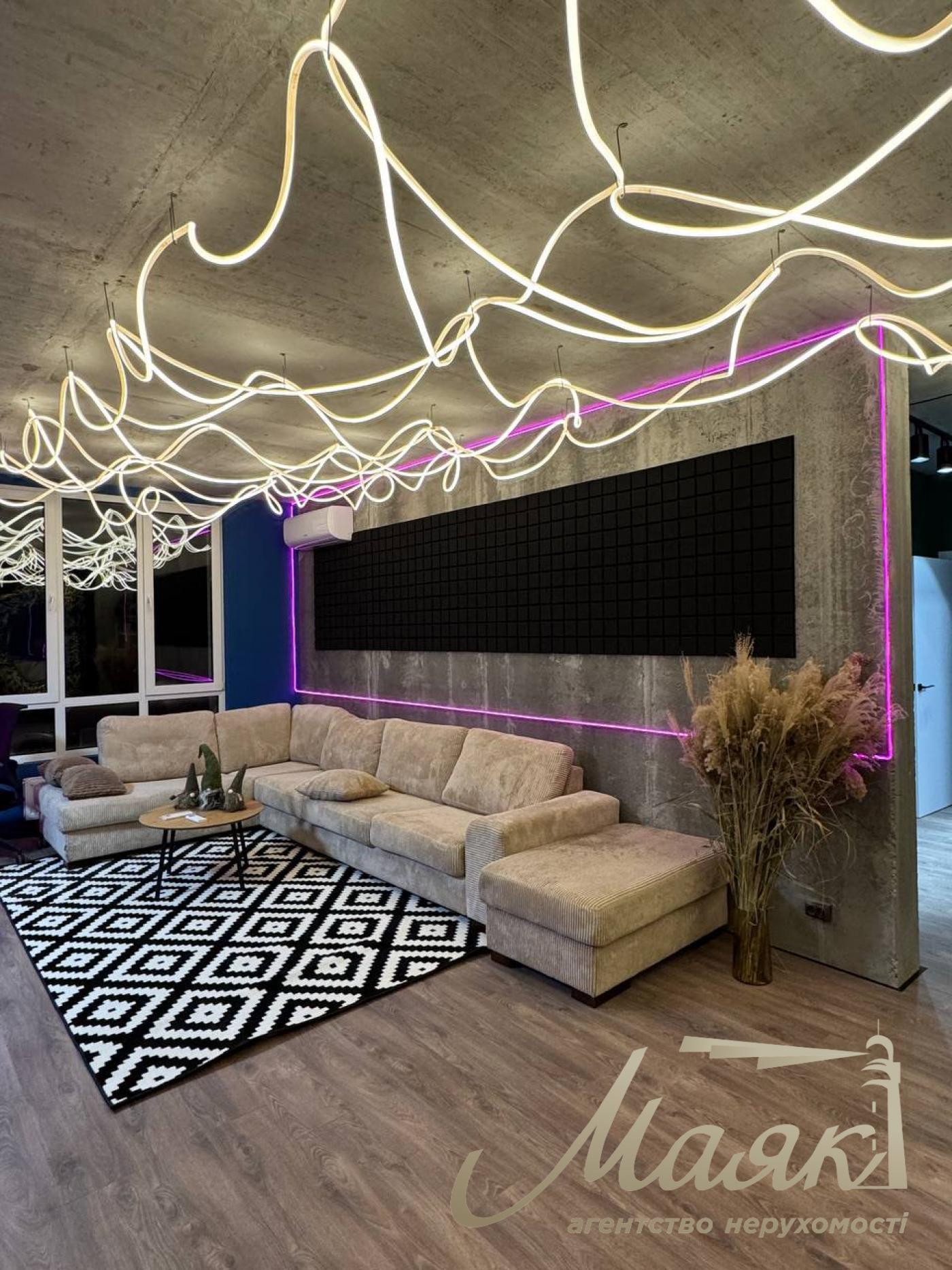 Аренда офиса в ЖК Новопечерская Башня, Печерский район.