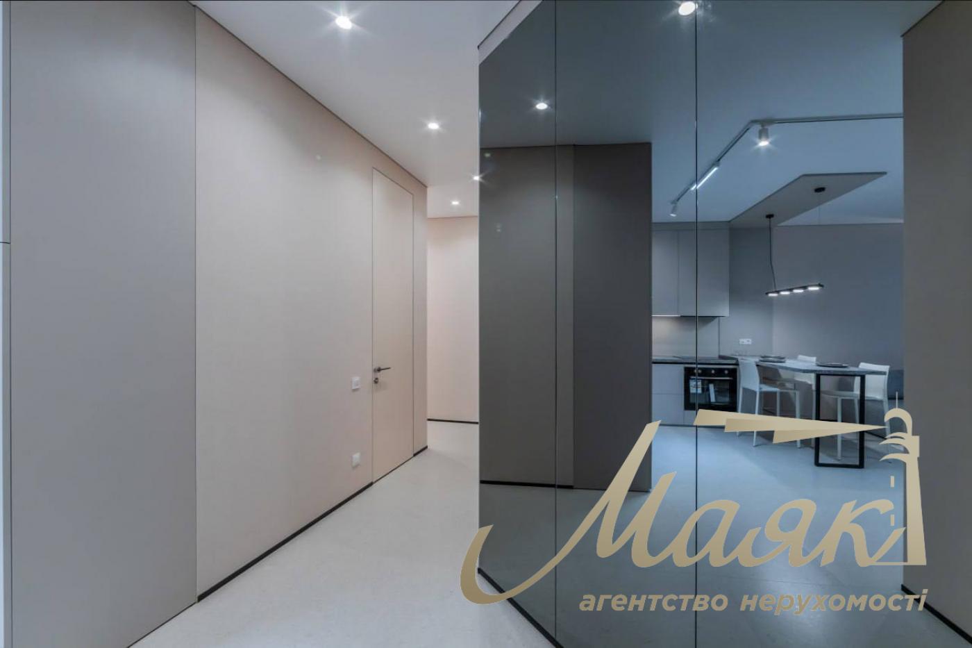 Продажа квартиры 65 кв.м в ЖК Бульвар Фонтанов|Печерск