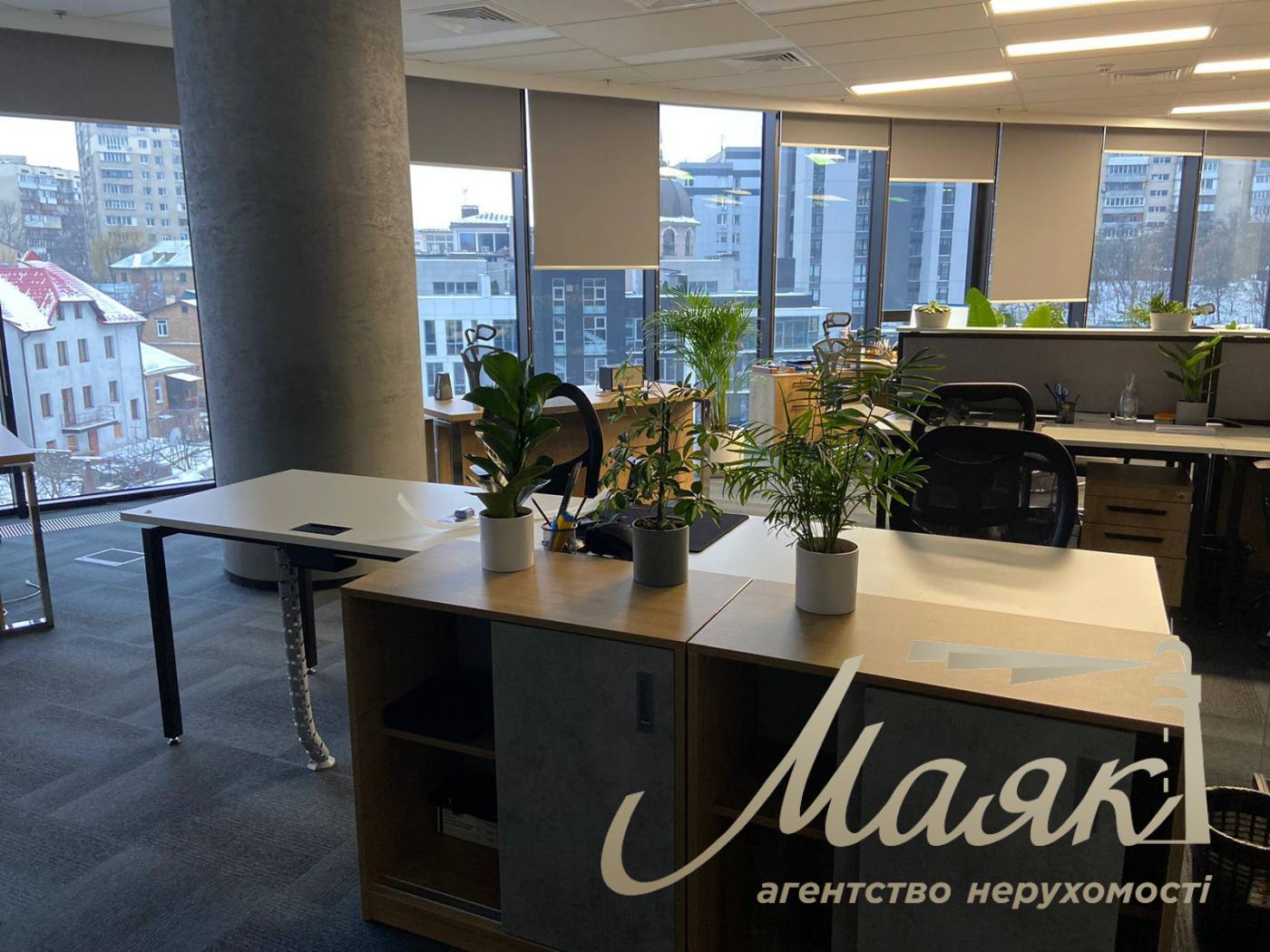 Аренда офиса 206м2 БЦ IQ ул. Болсуновская 13-15 , Печерский район