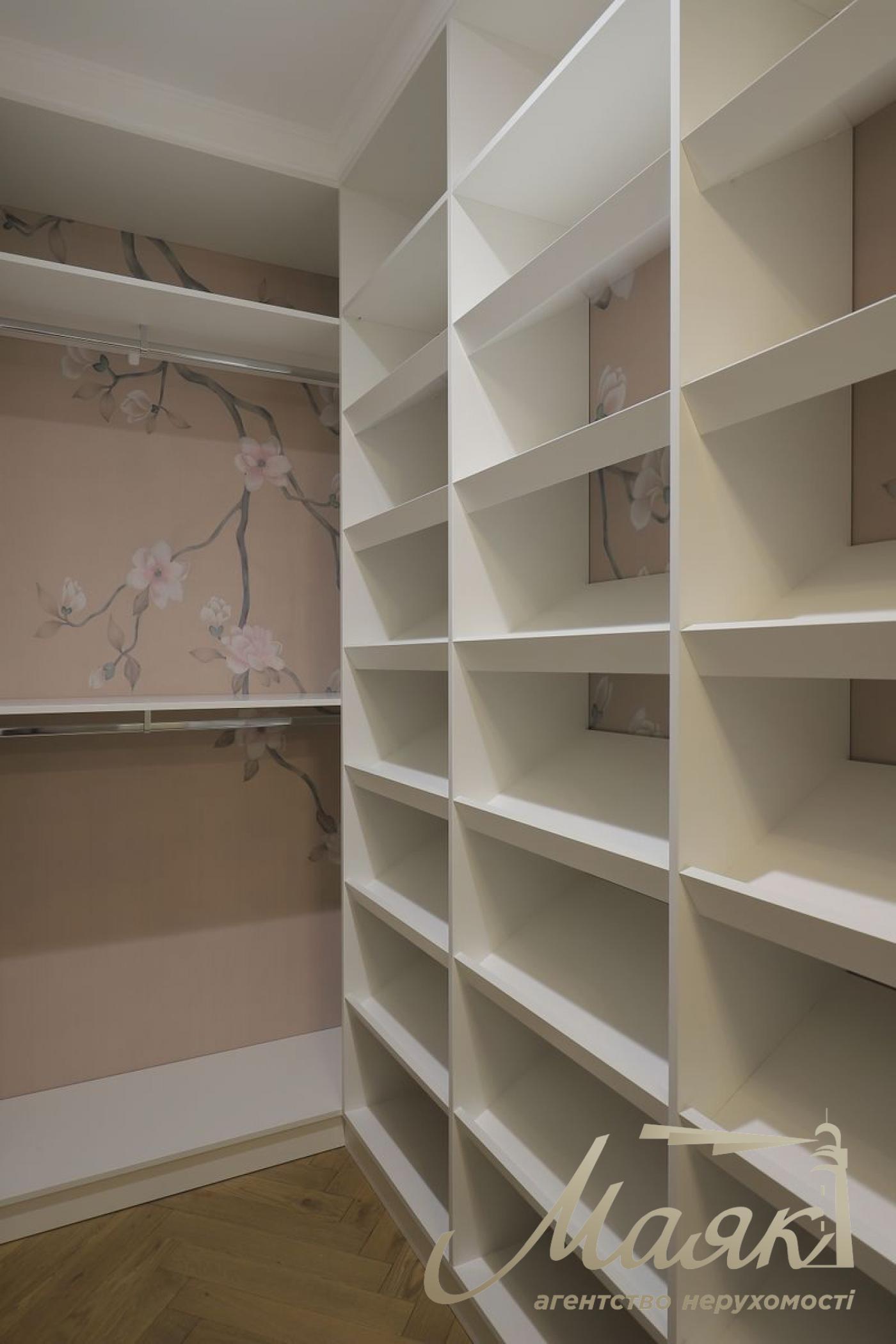 Продаж 3к квартири в ЖК Новопечерські Липки