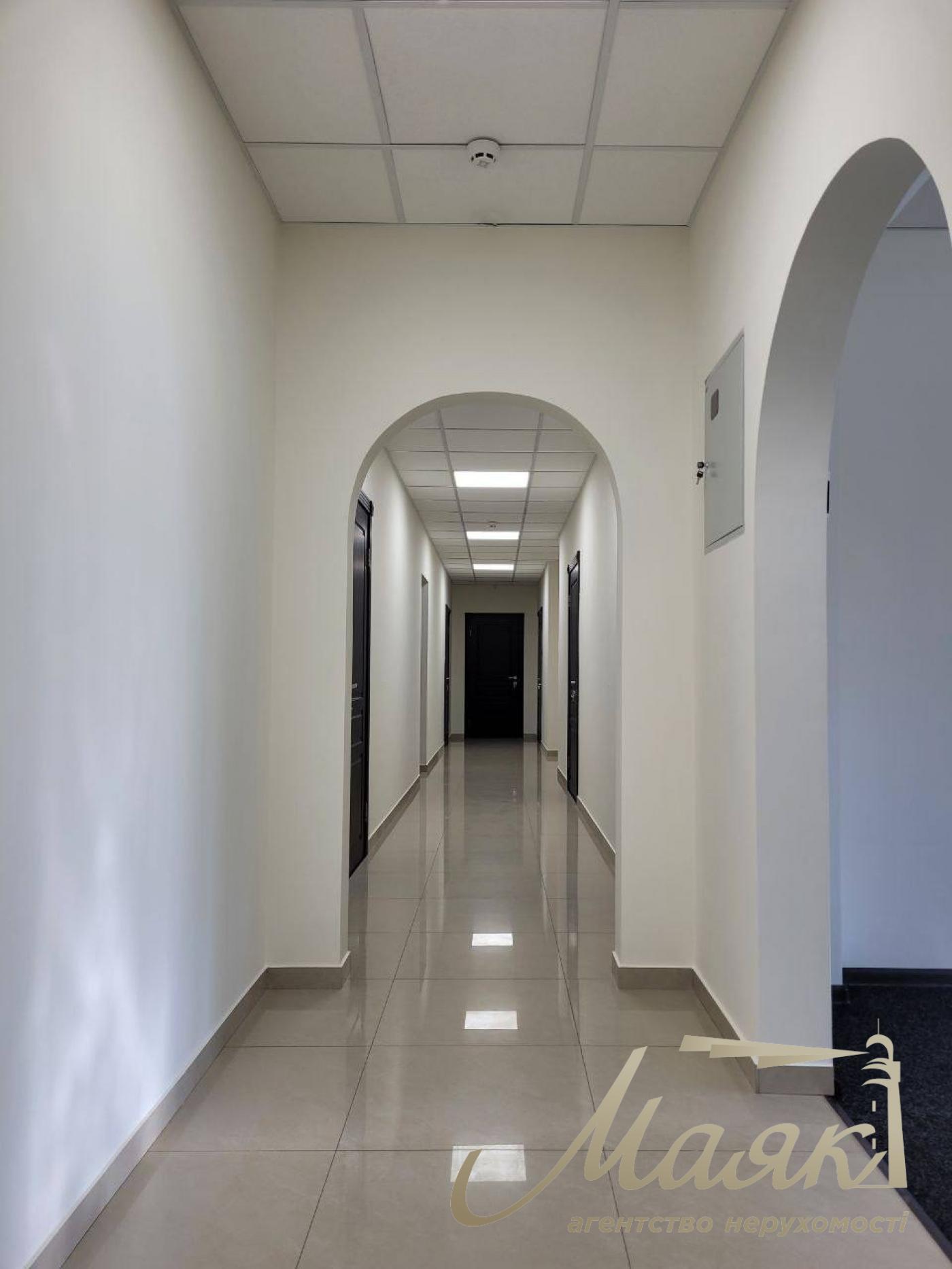 Office for rent 340m2 on Podol, Spasskaya street, 5, Kiev