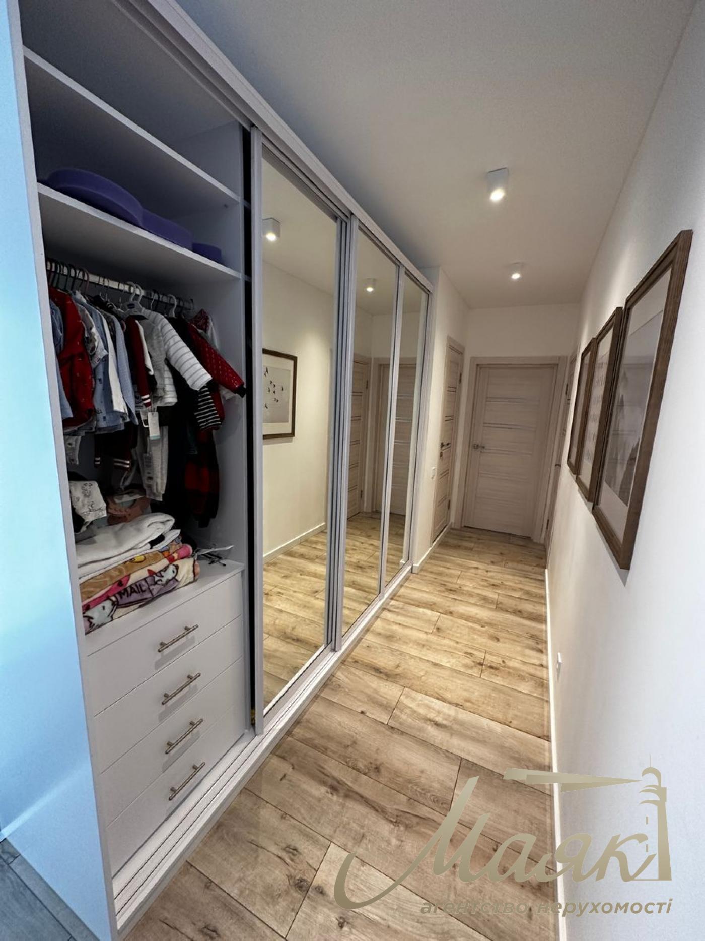 Продаж таунхауса Гатне 105м2