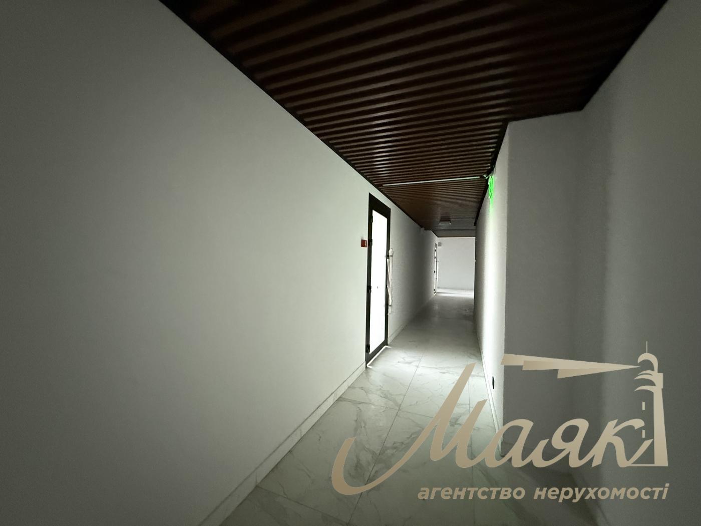 Оренда фасадного 110м2 приміщення ЖК Трініті вул. Тютюнника, 39/2