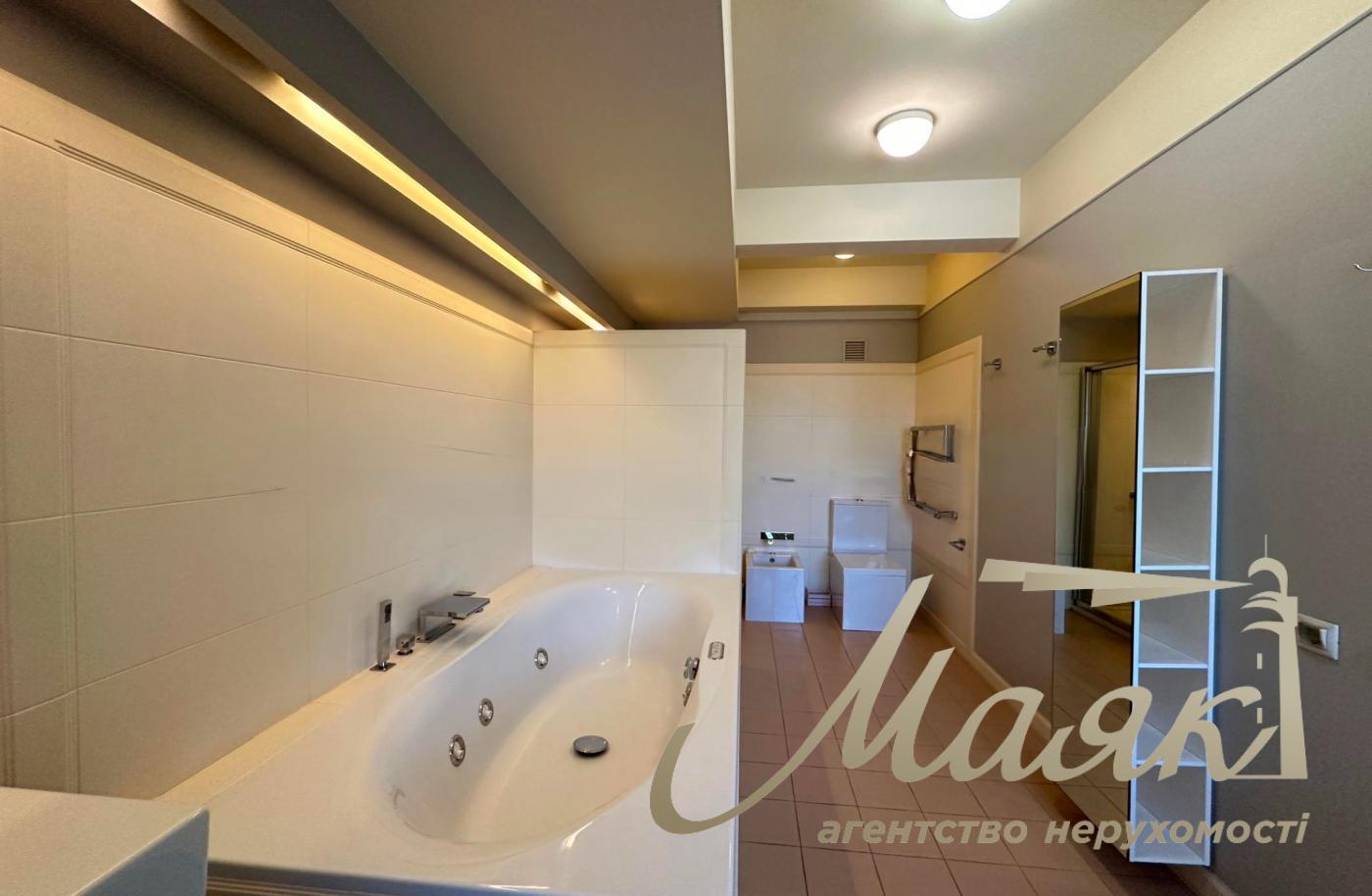 House for rent 530m2, with access to the Dnieper KG "Dniprova khvylia" Kozin, Dam 7th km, Koncha-Zaspa, Obukhivsky r-n