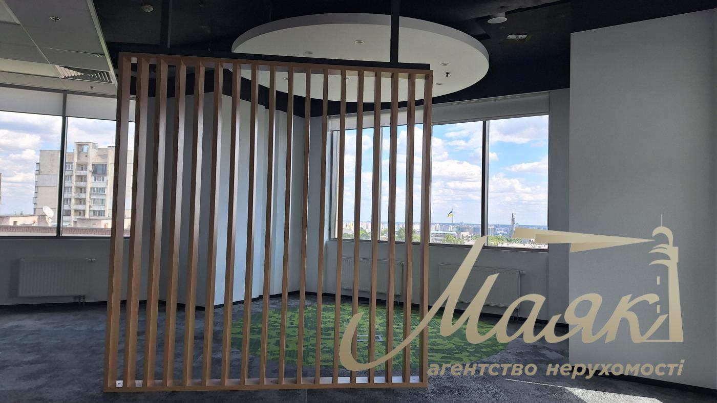 Оренда офісу 636м2 у БЦ Сенатор, Печерський район.