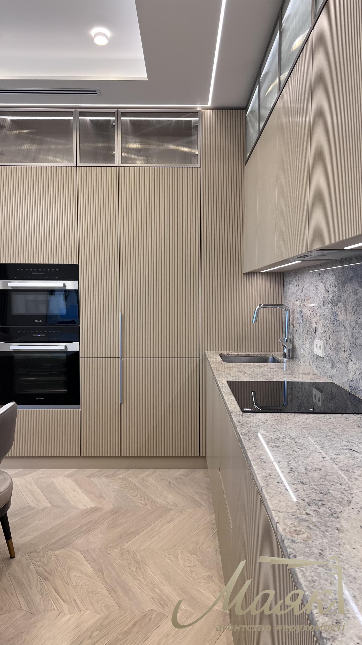 Продажа 4к пентхауса, 184м2, с ремонтом ЖК Владимирский