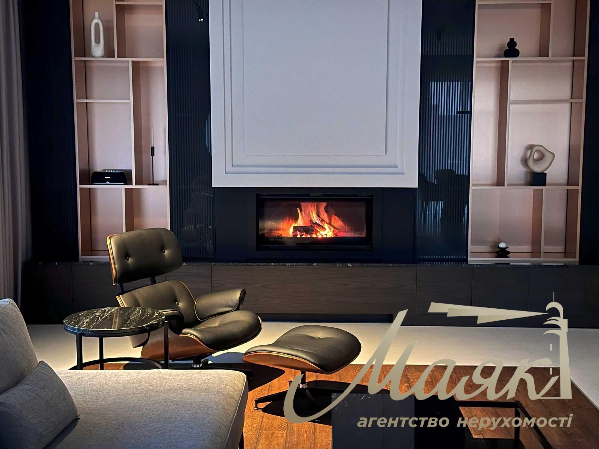 House for sale with designer renovation 356m2 in Ivankovichi