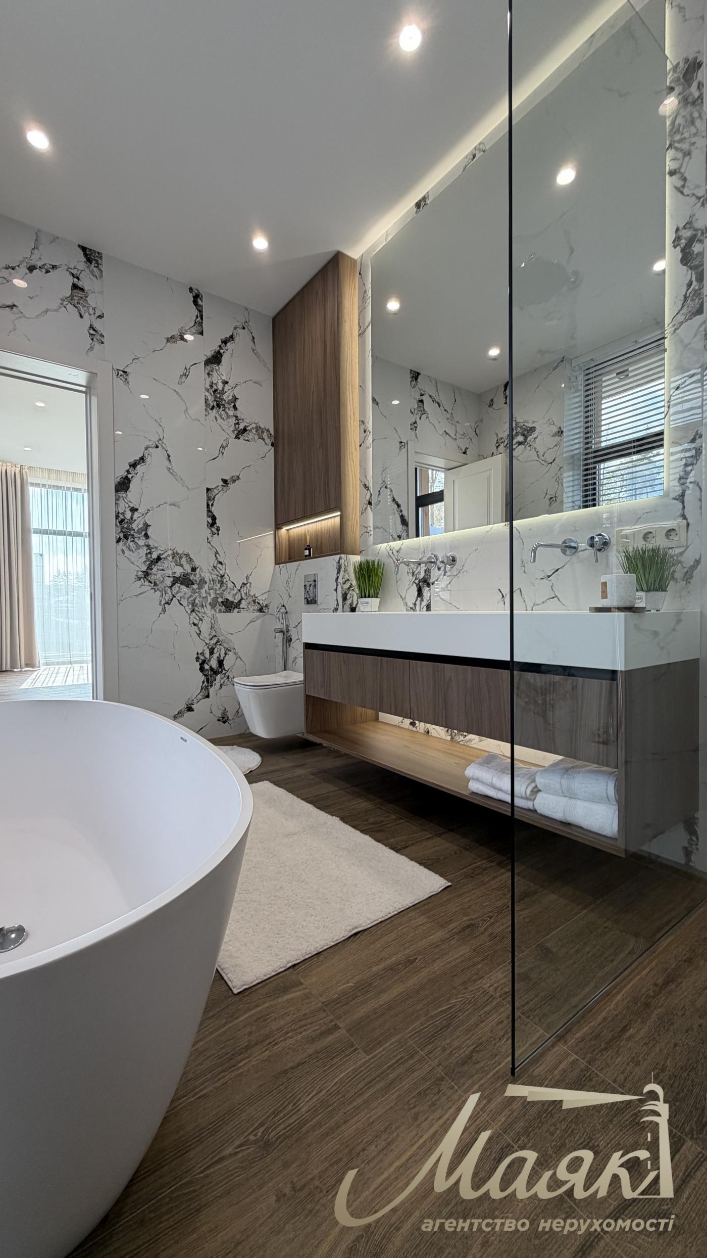 Продаж 2-х поверхового будинку 200м2, КМ Нова Ходосівка