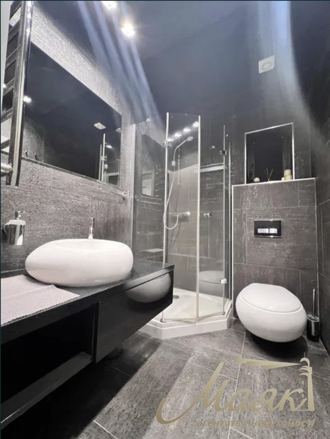 Оренда сучасного будинку Козин, Конча Заспа, з басейном